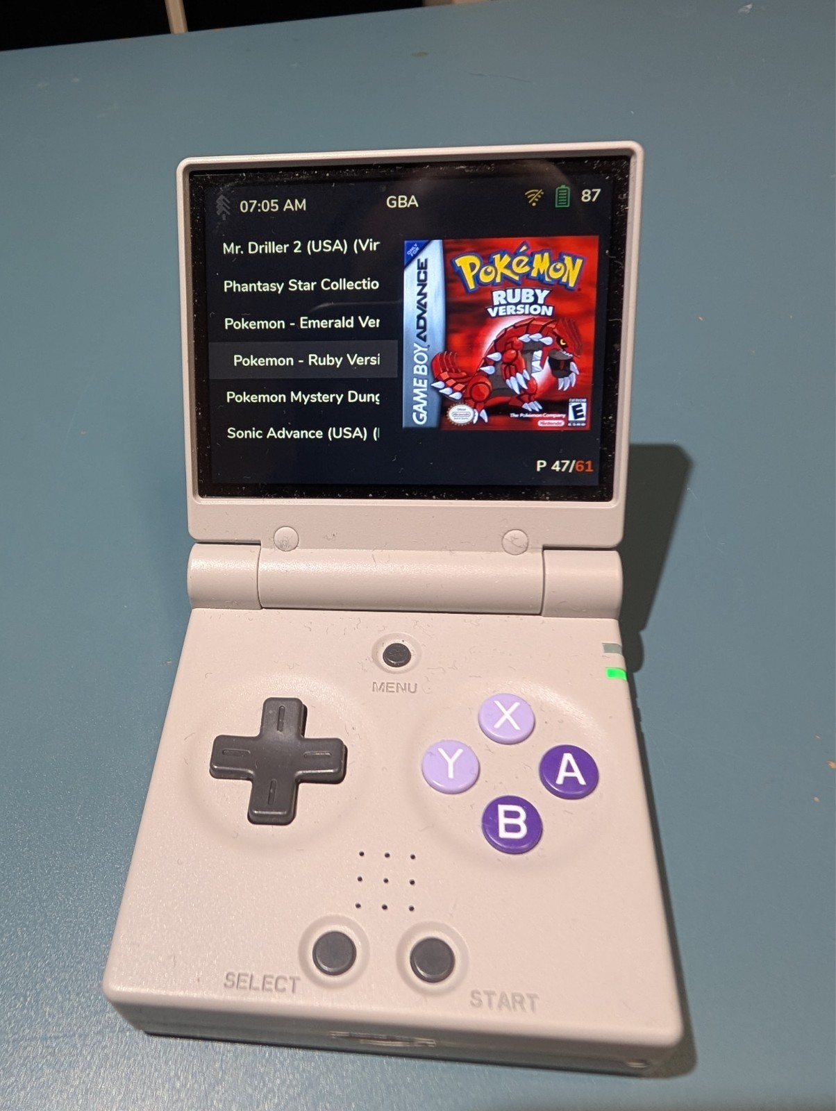 Miyoo Mini Flip Grey 32GB 2.8” IPS Retro Handheld Console WiFi Net Mint