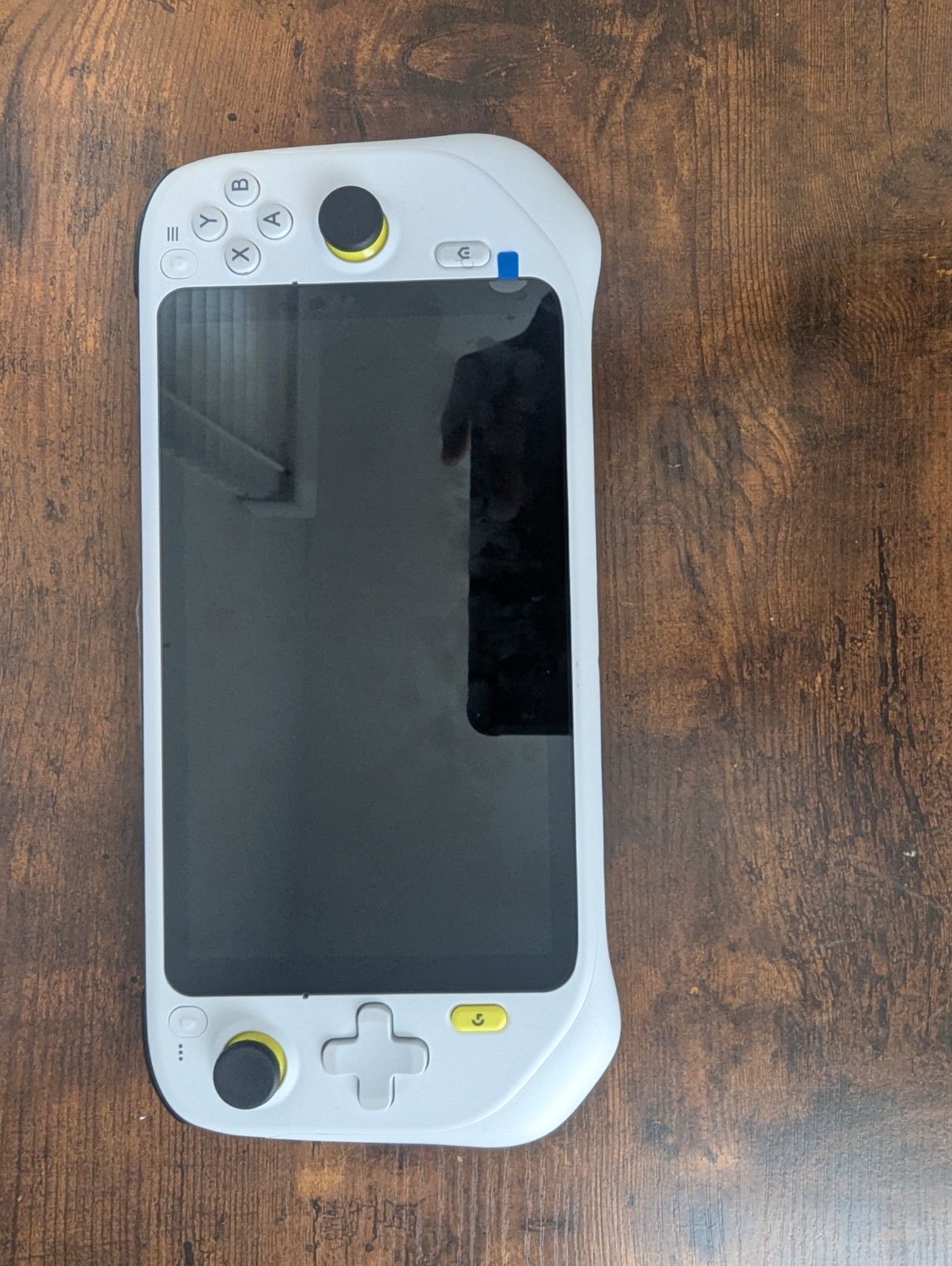 Logitech G CLOUD Handheld Gaming Console 64GB 1080p Wi-Fi USB-C White