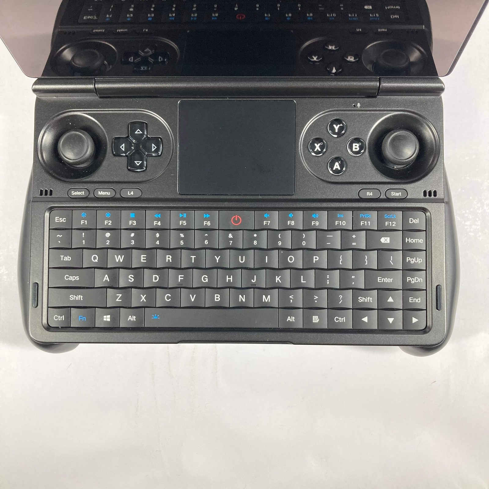 GPD Win Mini (2024) 7″ AMD Ryzen 7 8840U 32GB RAM 2TB Black G1617-01