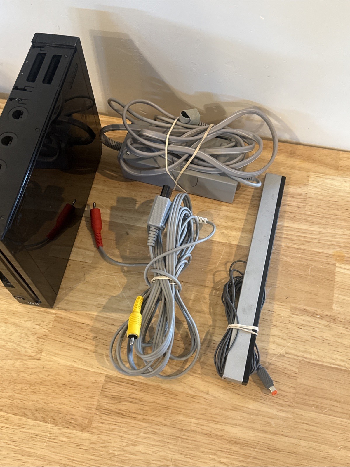 Nintendo Wii RVL-001 BLACK Console Tested Working W/ CablesNo Front/drop Covers