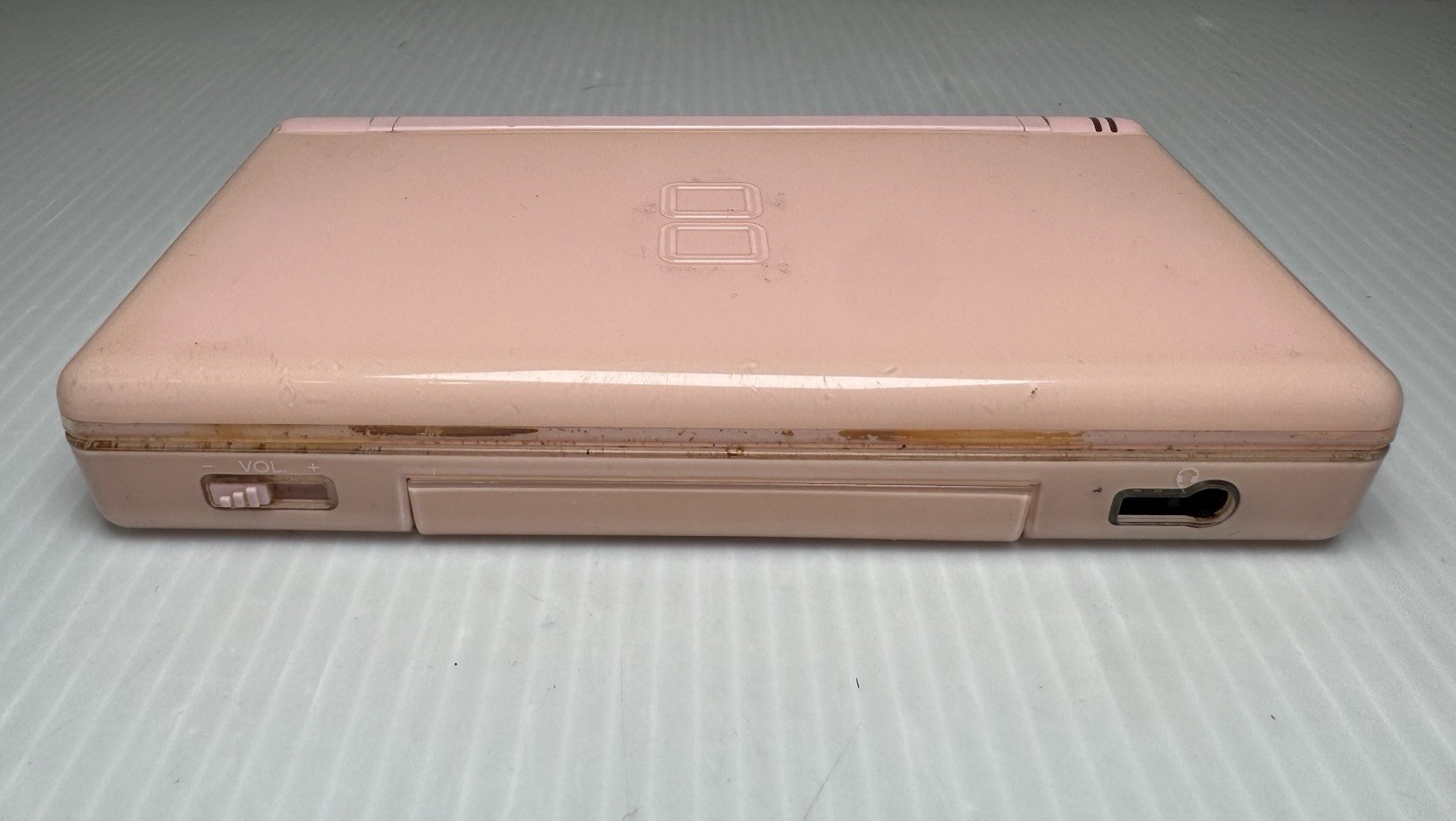 Nintendo DS Lite Metallic Rose Pink Handheld Game Console Charger Stylus & Case