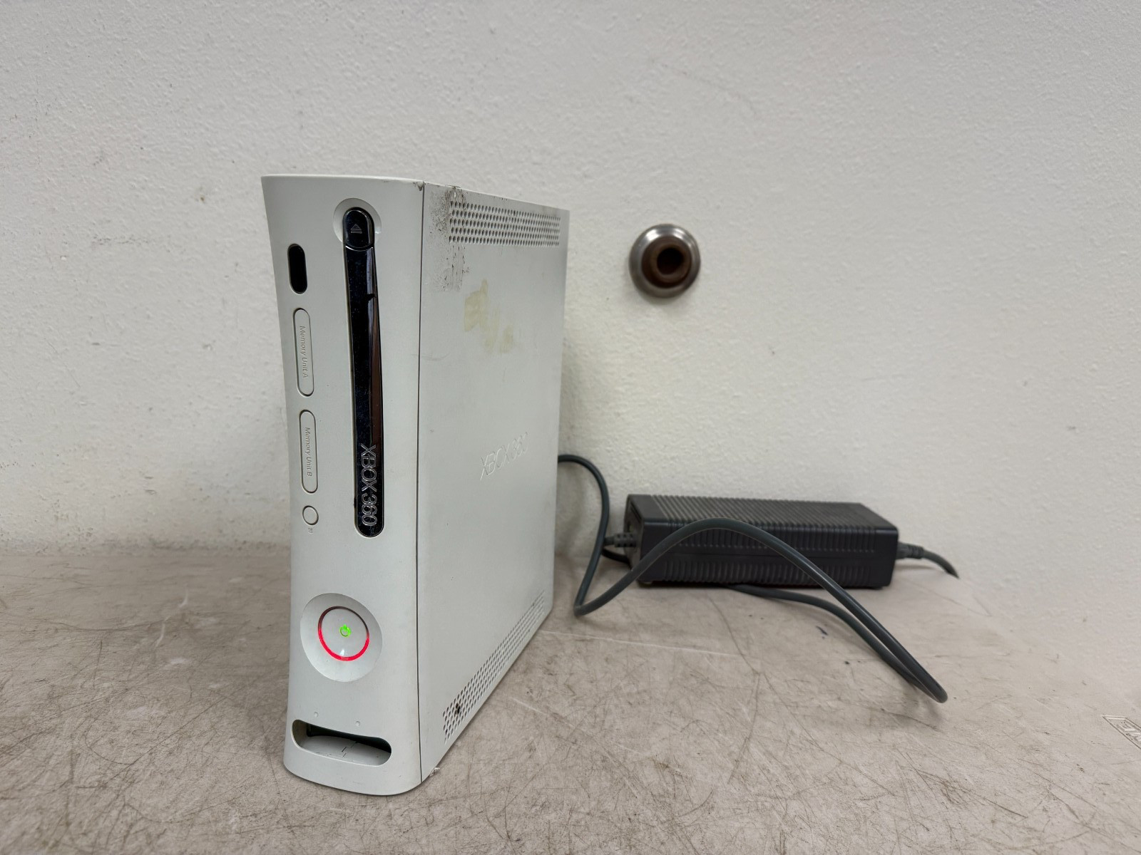 Microsoft Xbox 360 Pro Console Only – Matte White