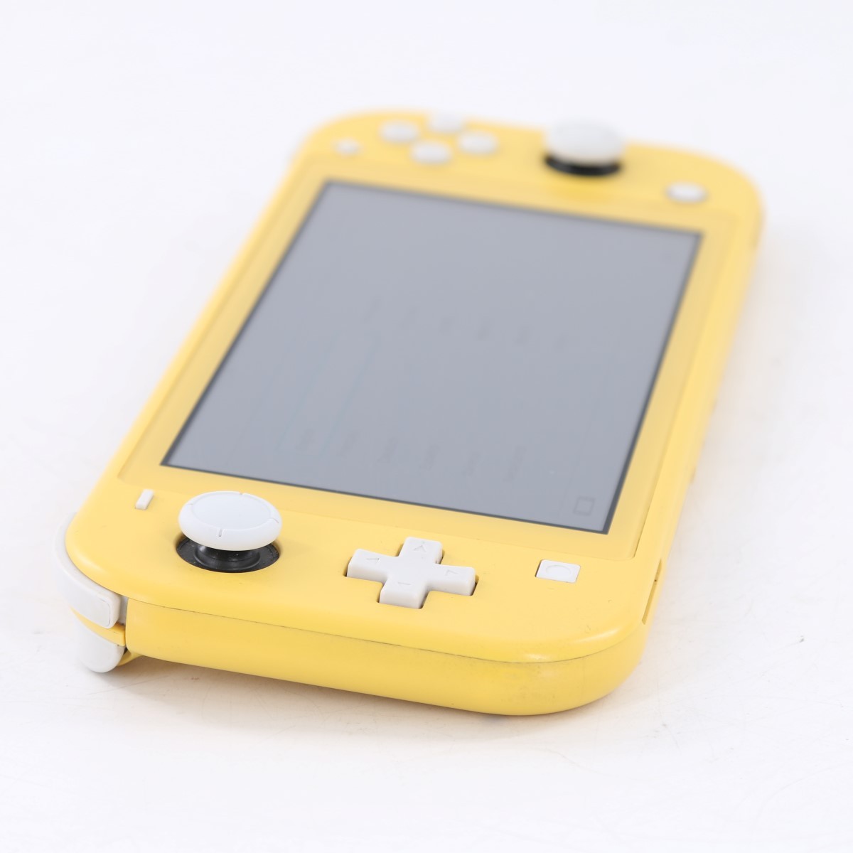 Nintendo Switch Lite Yellow HDH-001 32GB w/ Charger – Good (PZ2003767)