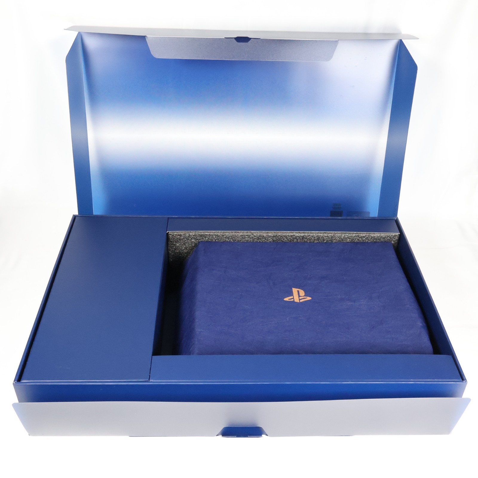 Sony PlayStation 4 Pro 2TB 500 Million Limited Edition Console Bundle – CIB NM