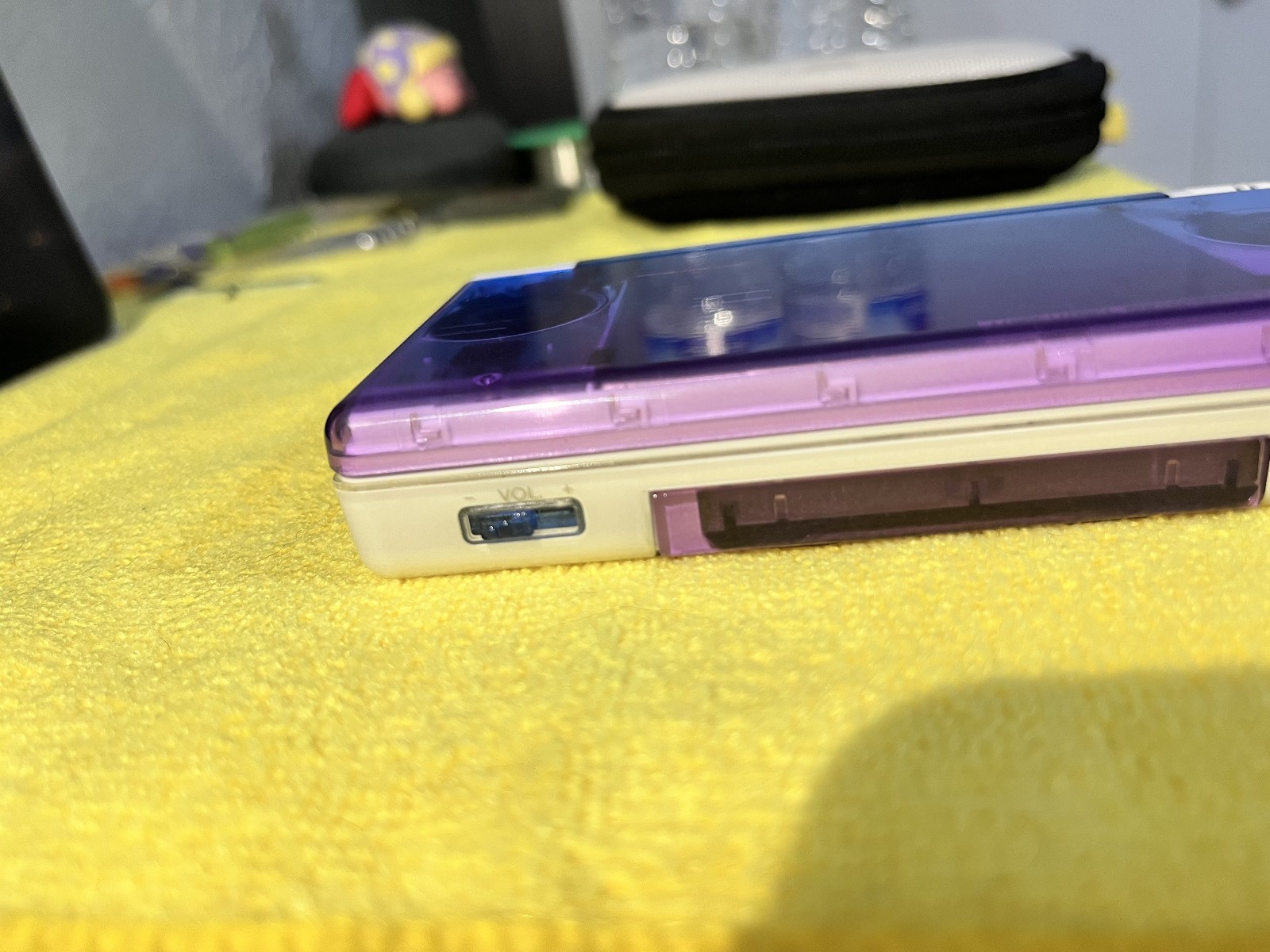 Nintendo DS Lite – Custom Gradiant Translucent/White, Blue LED Power Light