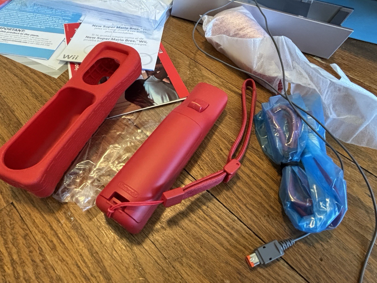 Nintendo Wii Limited Edition Red Console NEW Super Mario Bros 25 Anniversary CIB