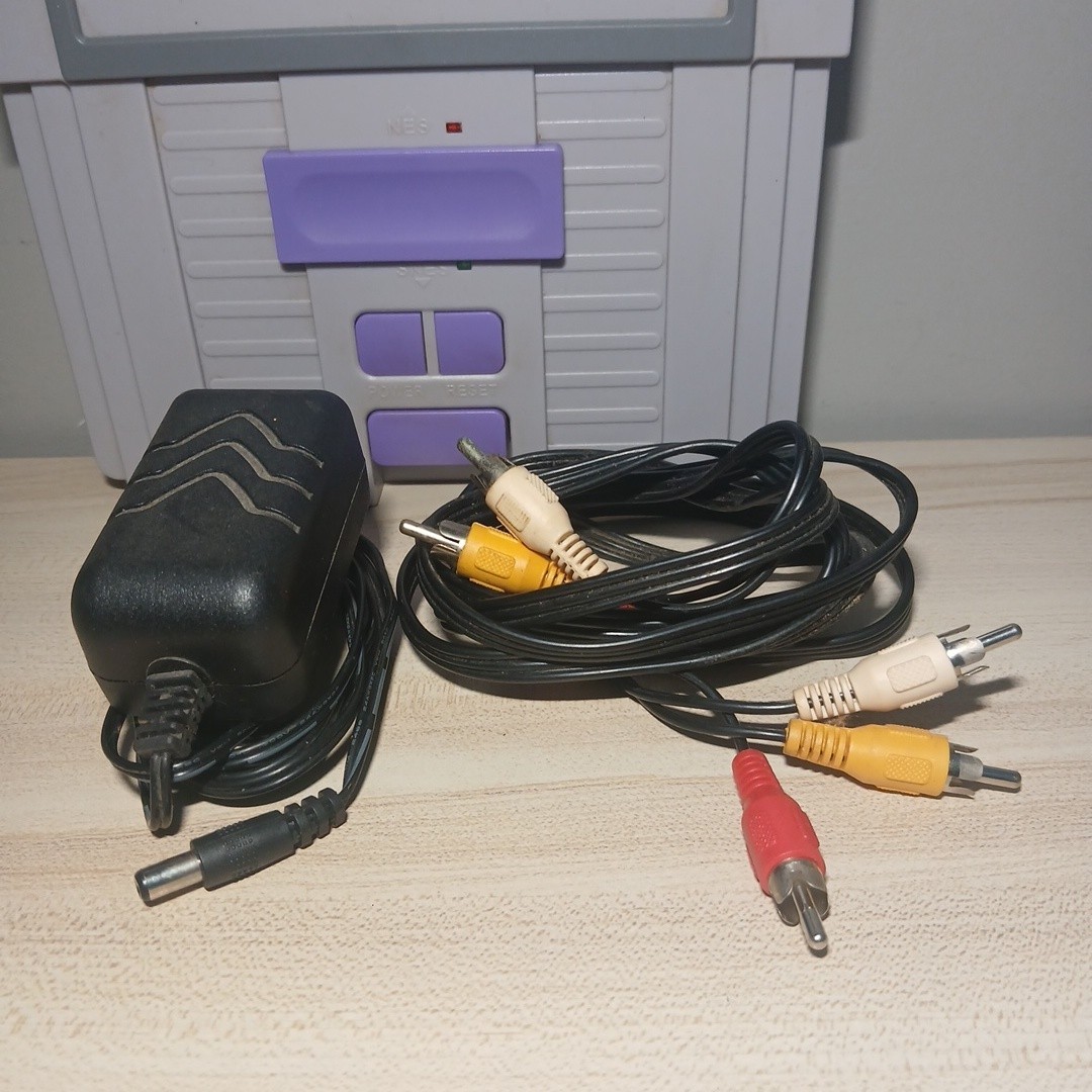 Hyperkin Retron 2 NES SNES Console Gray Purple TESTED WORKS