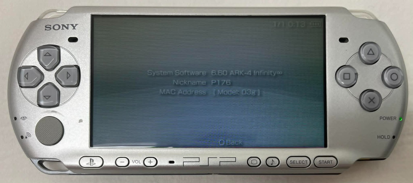 PSP3000 Mystic Silver / New Battery / Genuine Sony Charger / Region Free / 16 GB
