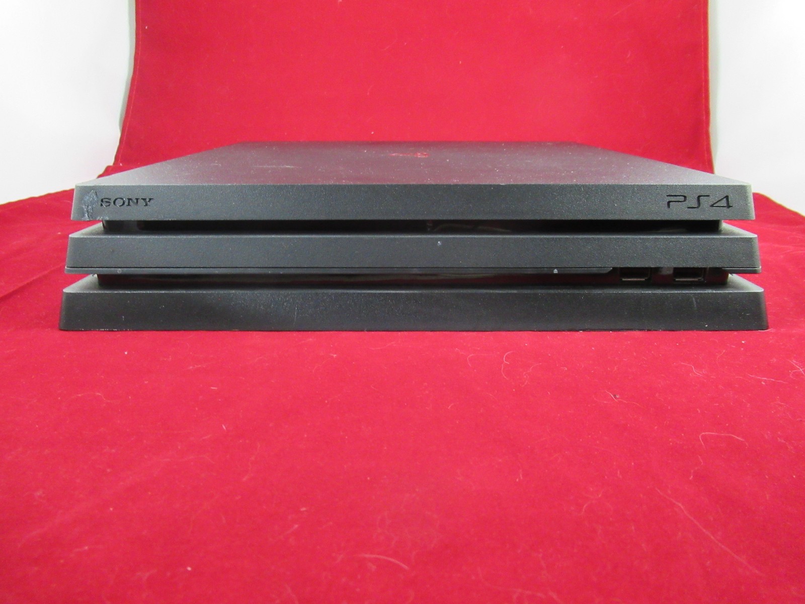 Sony PlayStation 4 Pro 1TB Console – Black CUH-7215B – Cleaned & Reconditioned