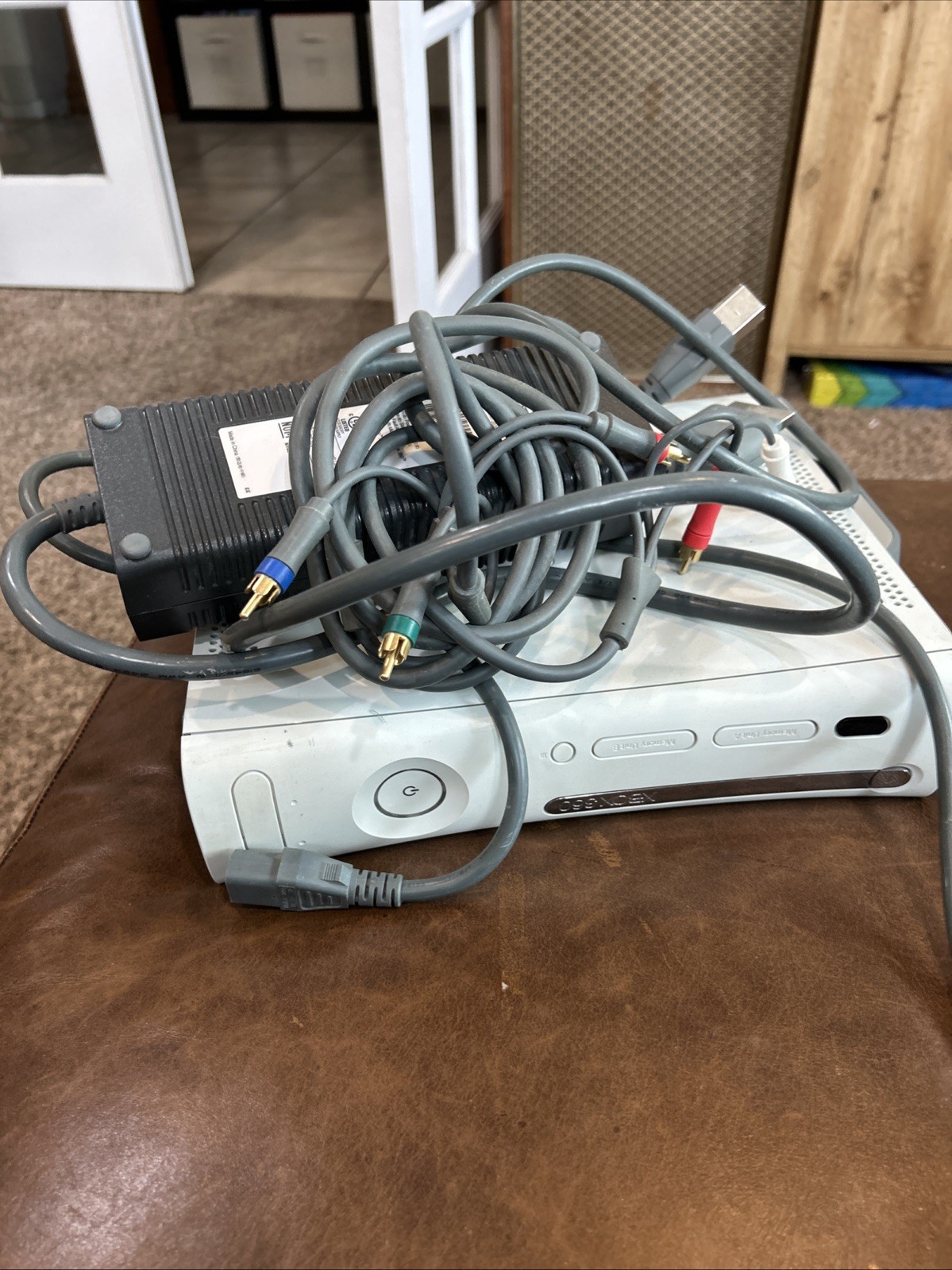 Microsoft Xbox 360 With Hard Drive. Not Working