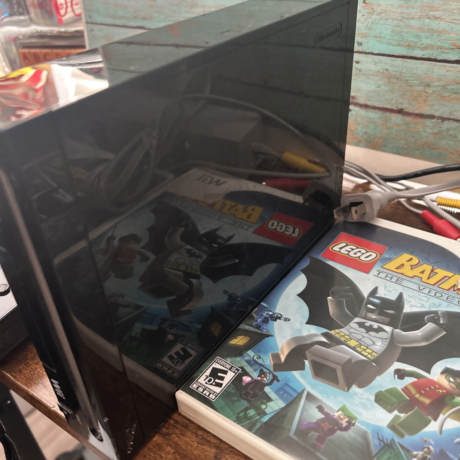 Nintendo Wii Black Bundle With Controller Nunchuck And 2 Batman Games