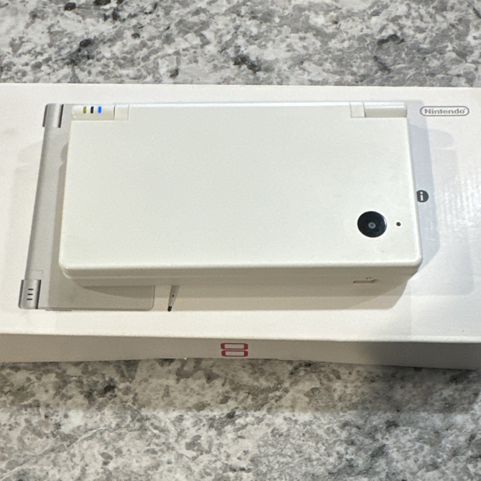 Nintendo DSI White Japan CIB w/ Box, AC Adapter/Charger, Manuals, Stylus