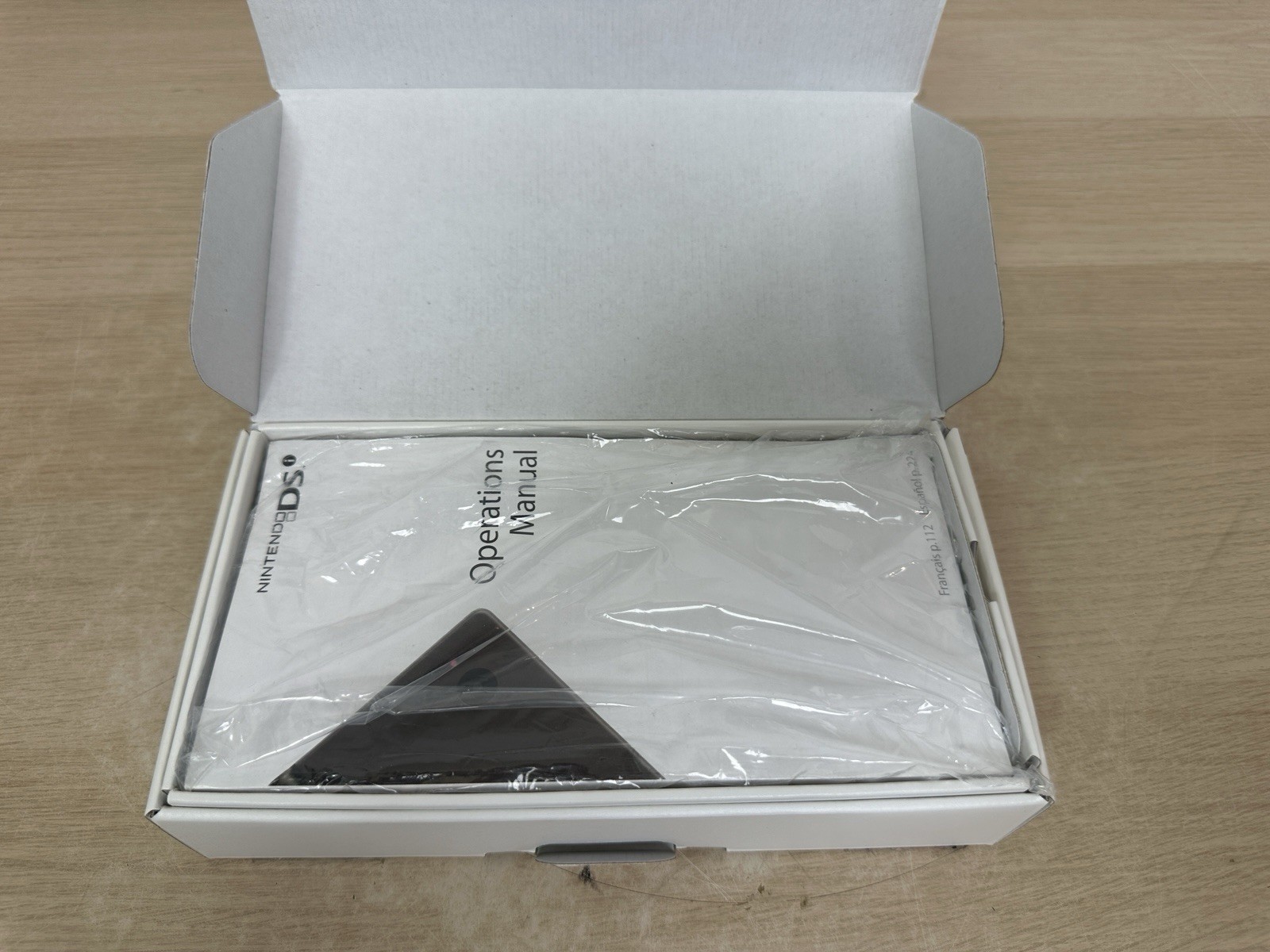 Nintendo DSi – Matte Black – Complete in Box CIB w/ Inserts/Charger/Stylus WORKS