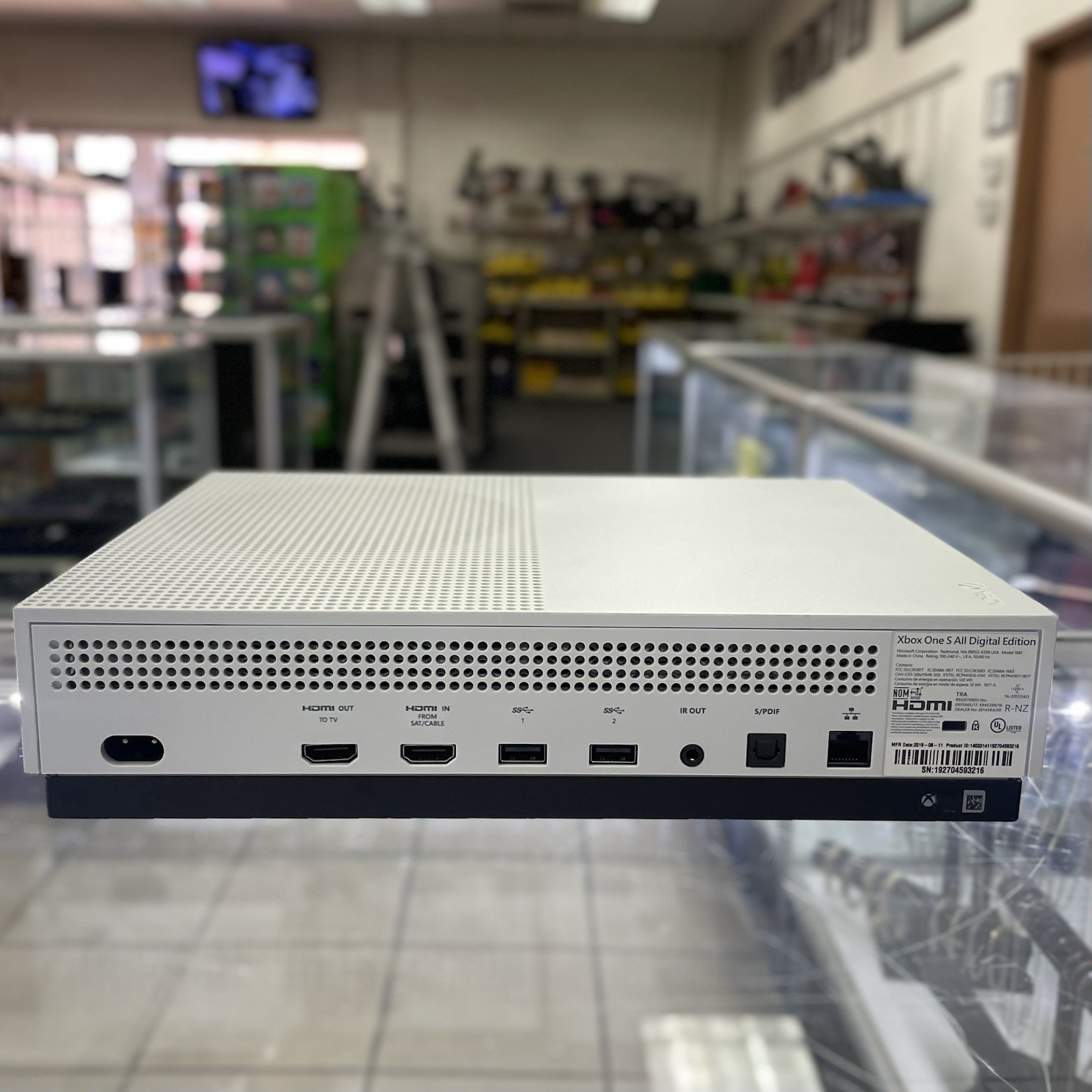 Microsoft Xbox One S All Digital Edition 1TB – White – Console Only Faulty HDMI
