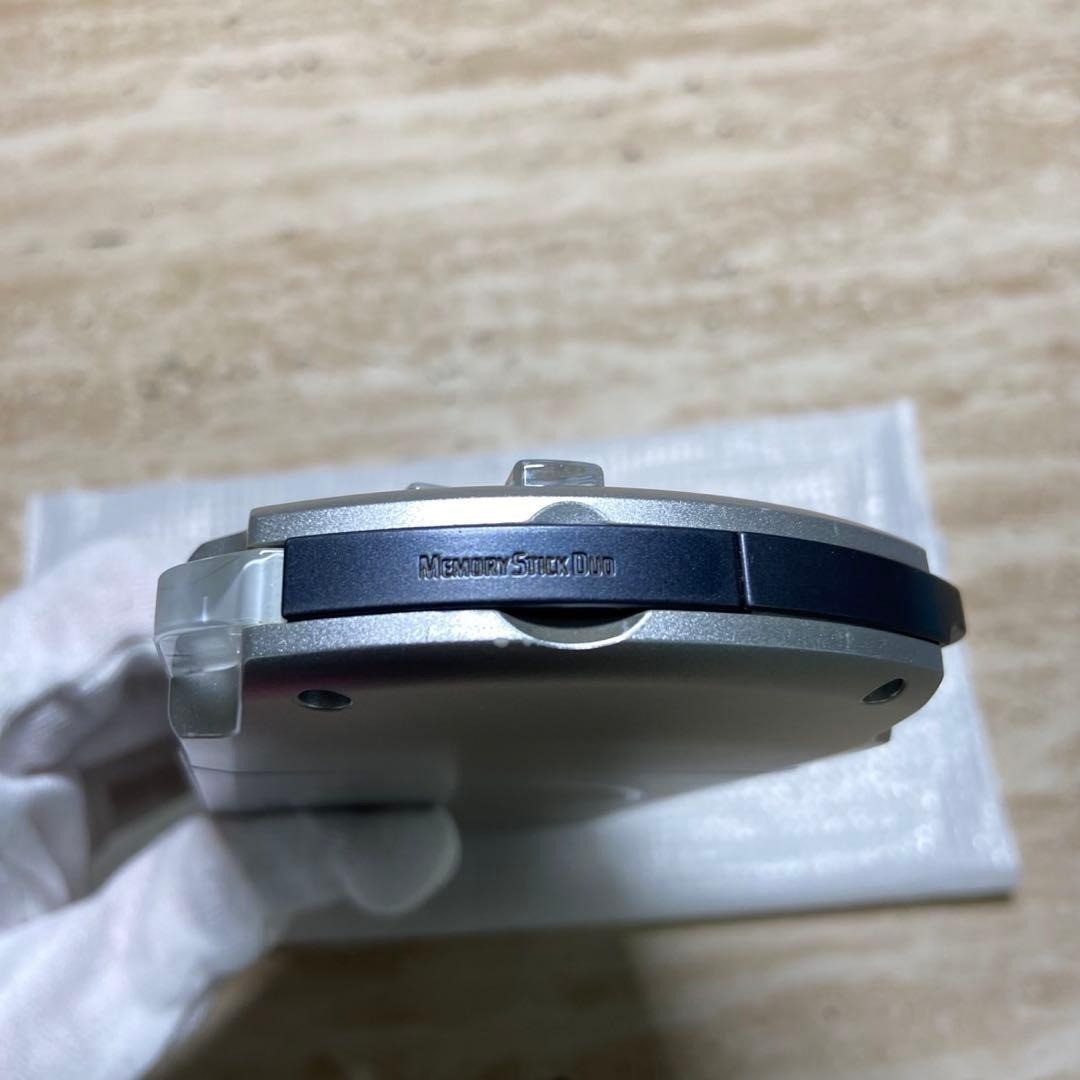 Sony PSP 3000 Mystic Silver Complete in Box Very Good Condition 7083
