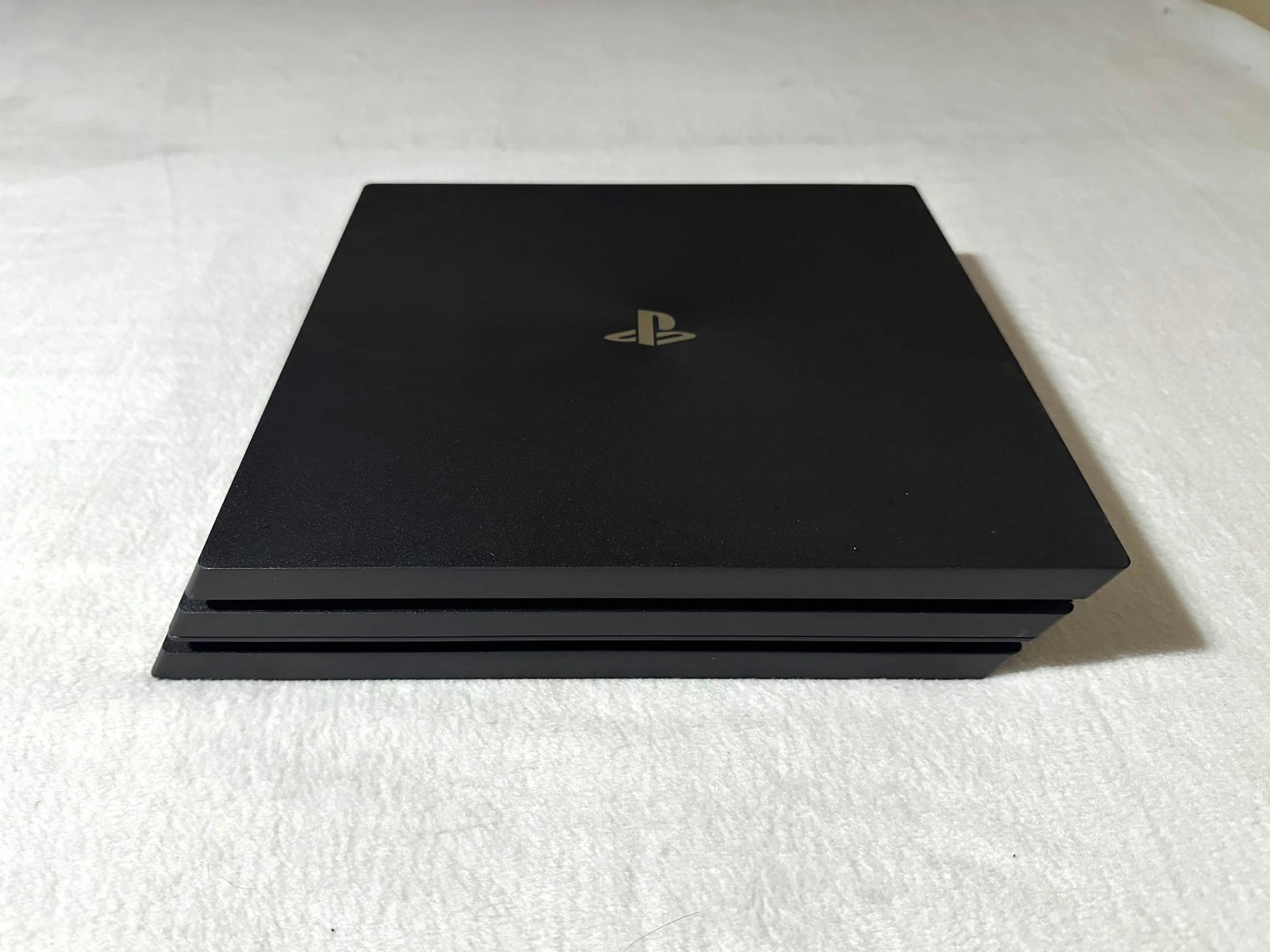 Low Firmware PlayStation 4 Pro 1TB PS4 Pro Complete With Cables & Controller