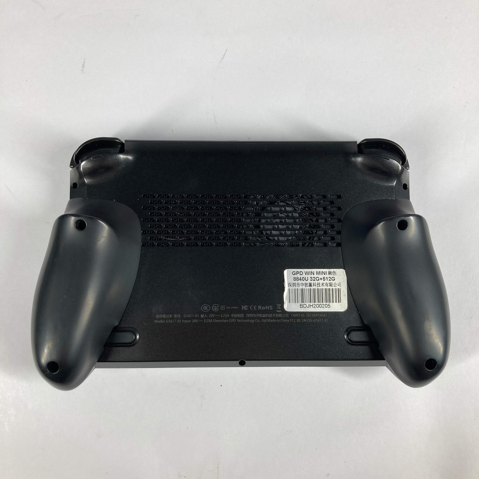 GPD Win Mini (2024) 7″ AMD Ryzen 7 8840U 32GB RAM 2TB Black G1617-01