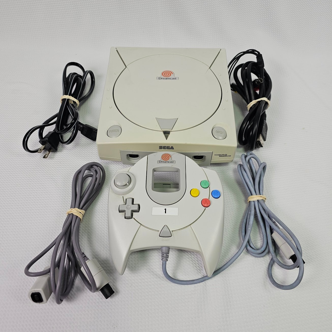 Sega Dreamcast HKT-3020 WHITE 2000 NTSC-U Video Game Console w/ Controller