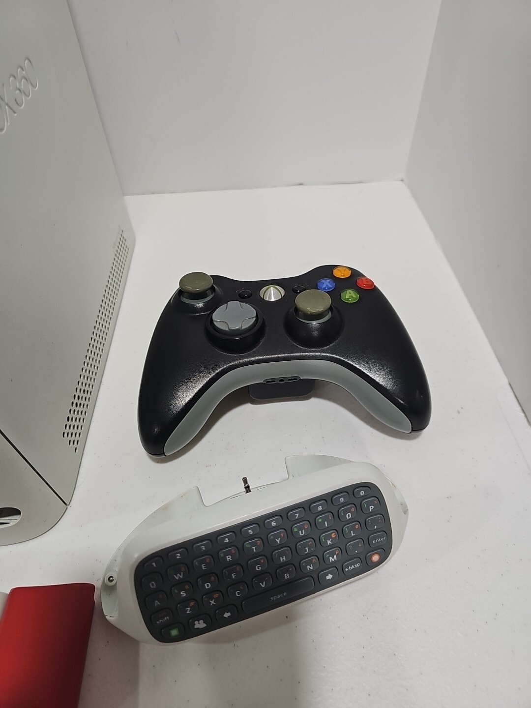 Microsoft Xbox 360 Pro 20GB Console – Matte White- NOT WORKING PARTS ONLY
