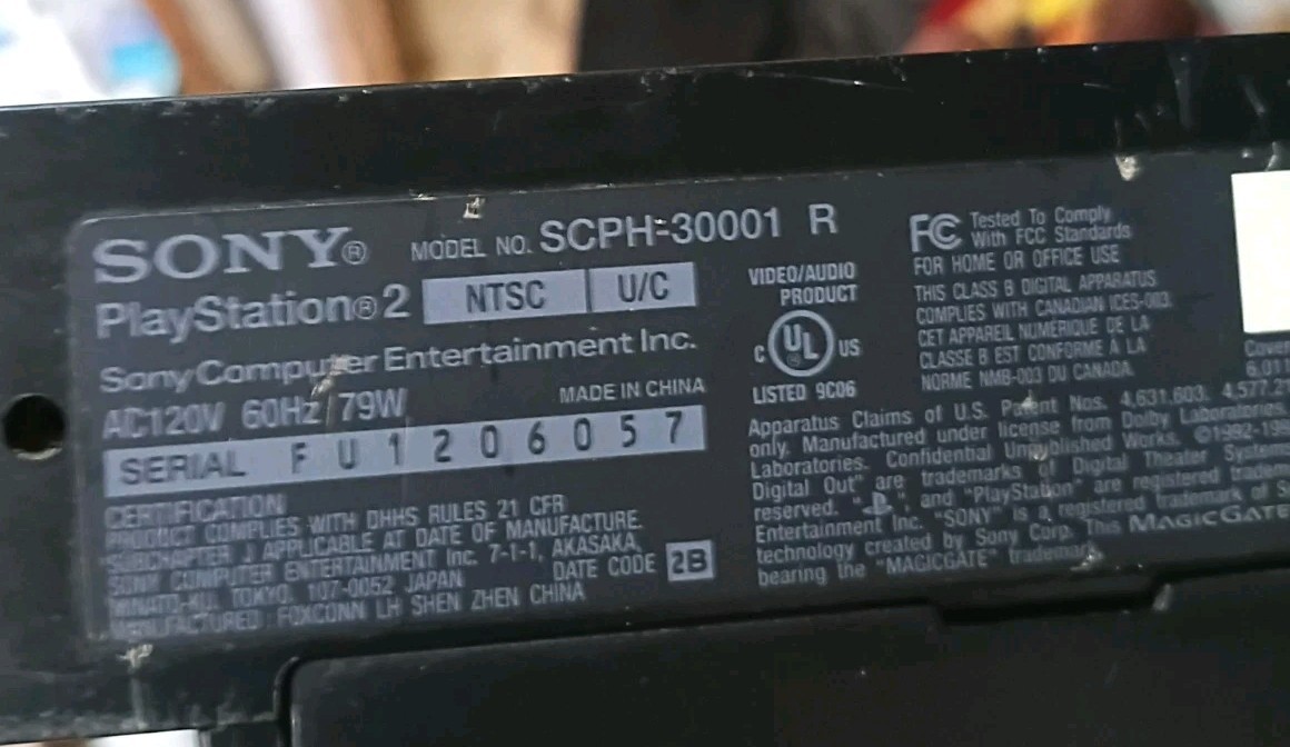 PlayStation 2 Original NTSC «Fat» SCPH-30001 Lunch Edition Comes With 11 Games