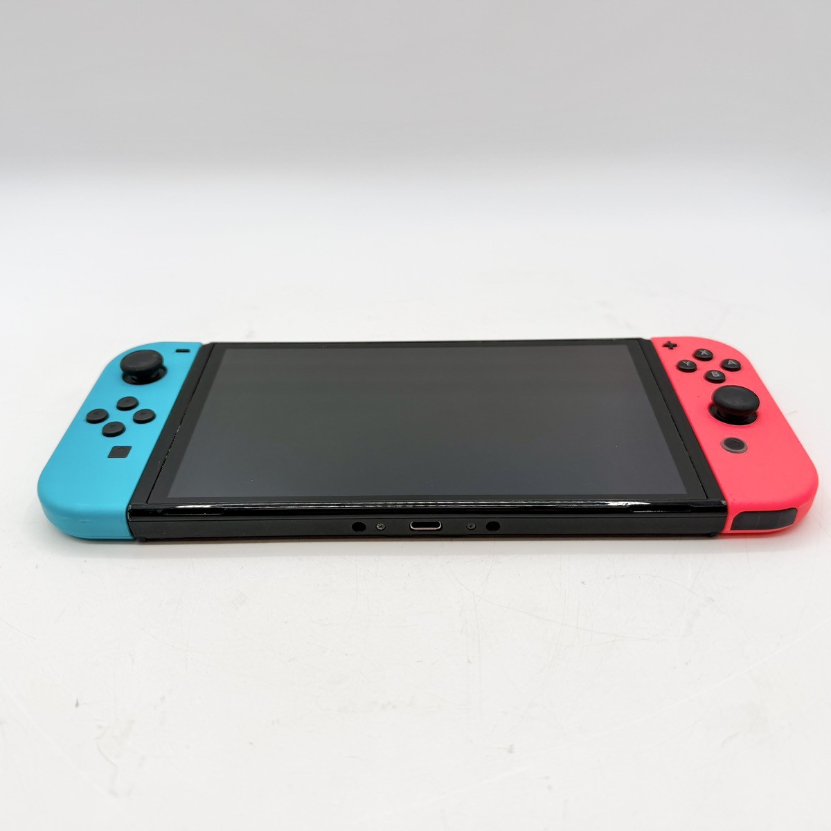 Nintendo Switch OLED Model HEG-001 Handheld Console – 64GB (CP1021918)