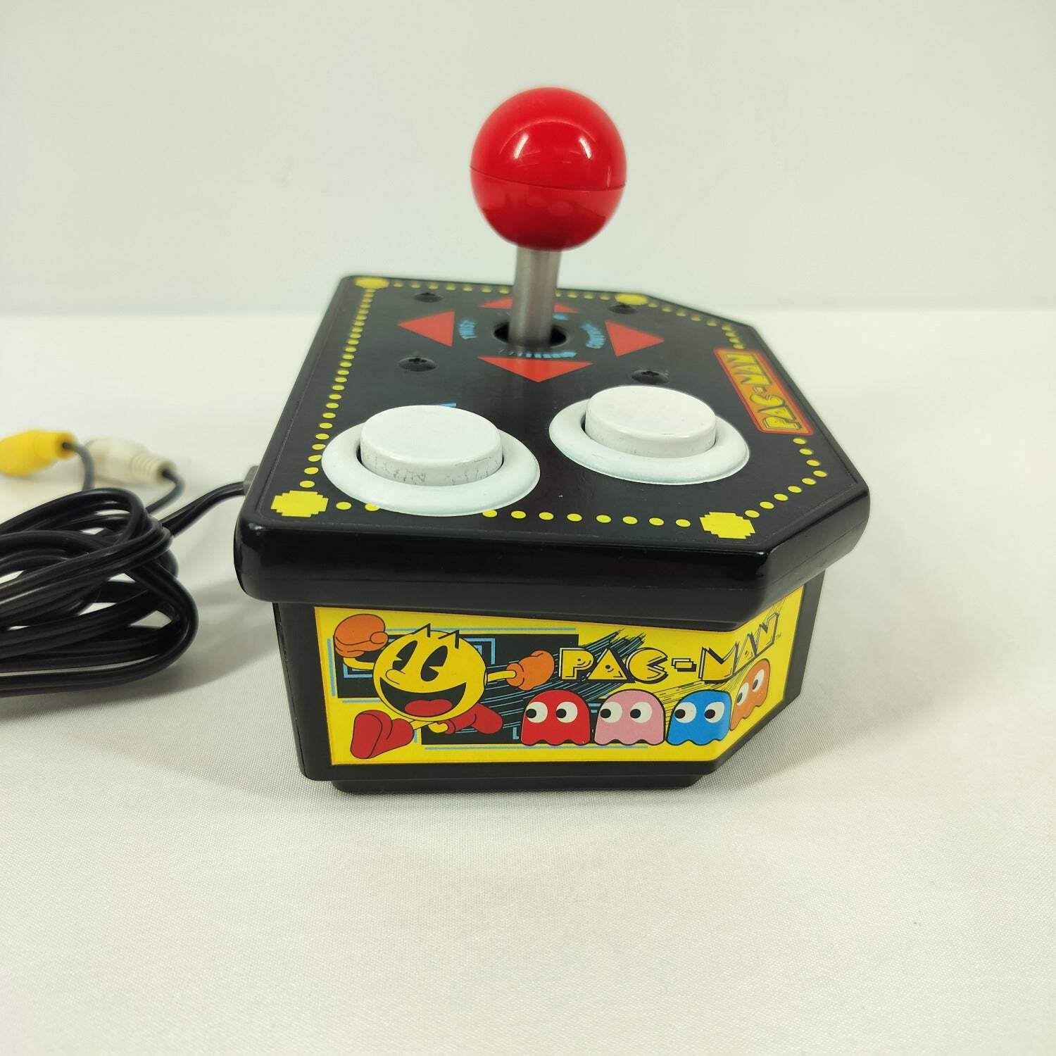 Jakks-Pacific Pac-Man 12-in-1 Plug-N-Play TV Game 03563