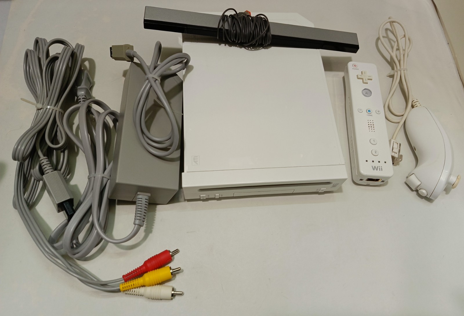 Nintendo Wii RVL-001 USA Console