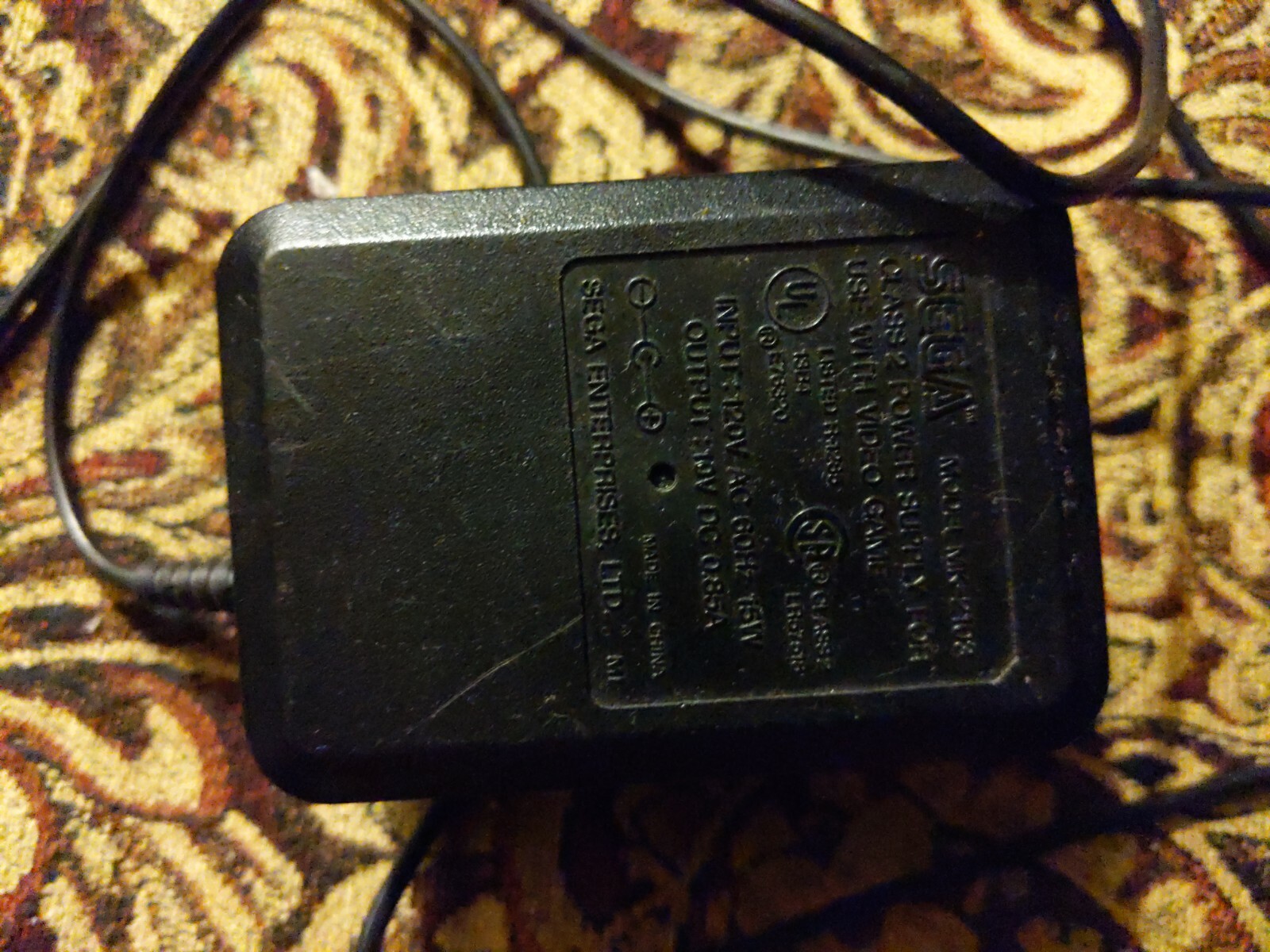 SEGA Genesis Black Home Console does not include a power cord and tv adapter