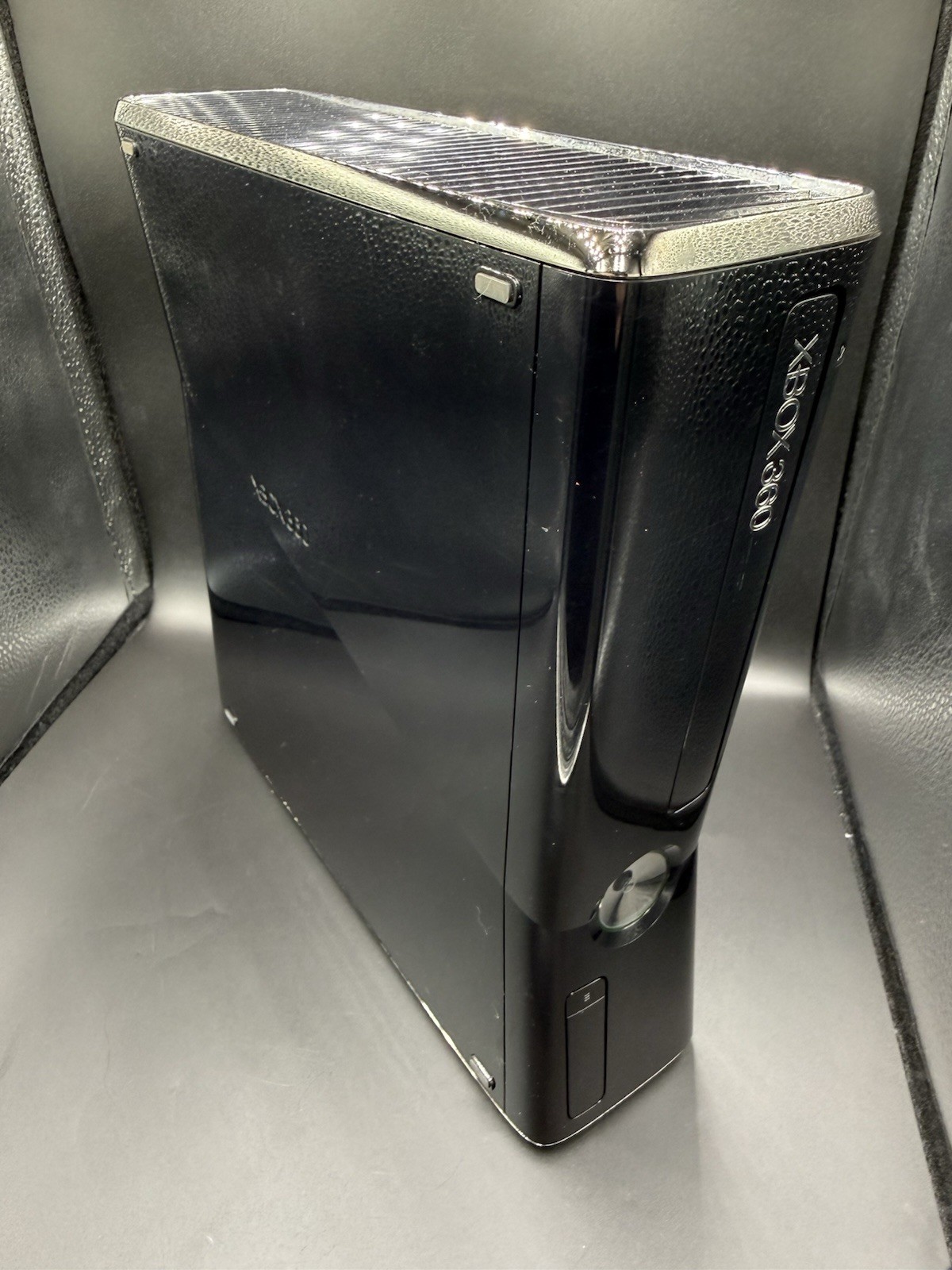 XBOX 360 S Slim Console 250GB Black Matte Model 1439 w/OEM Power Supply + AV