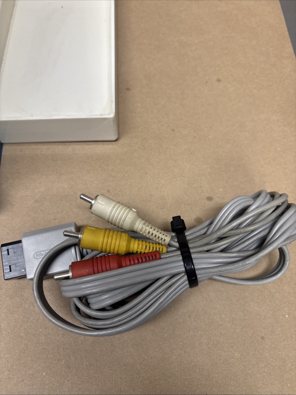 Nintendo Wii RVL-001 White – Console Only Tested Works Charger, Manuals
