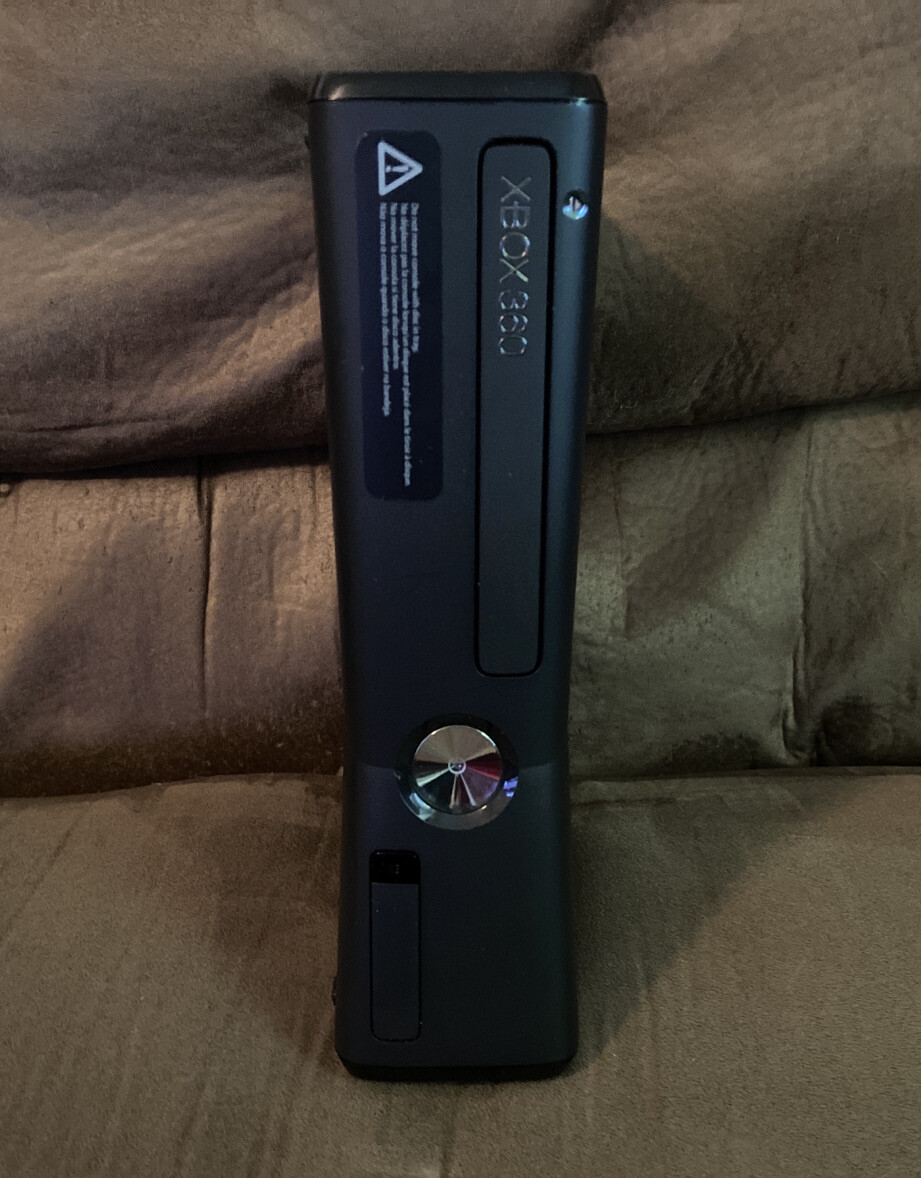 Official Microsoft Xbox 360 S Black Slim Console & Wires! ~ Works Great! ~ LQQK