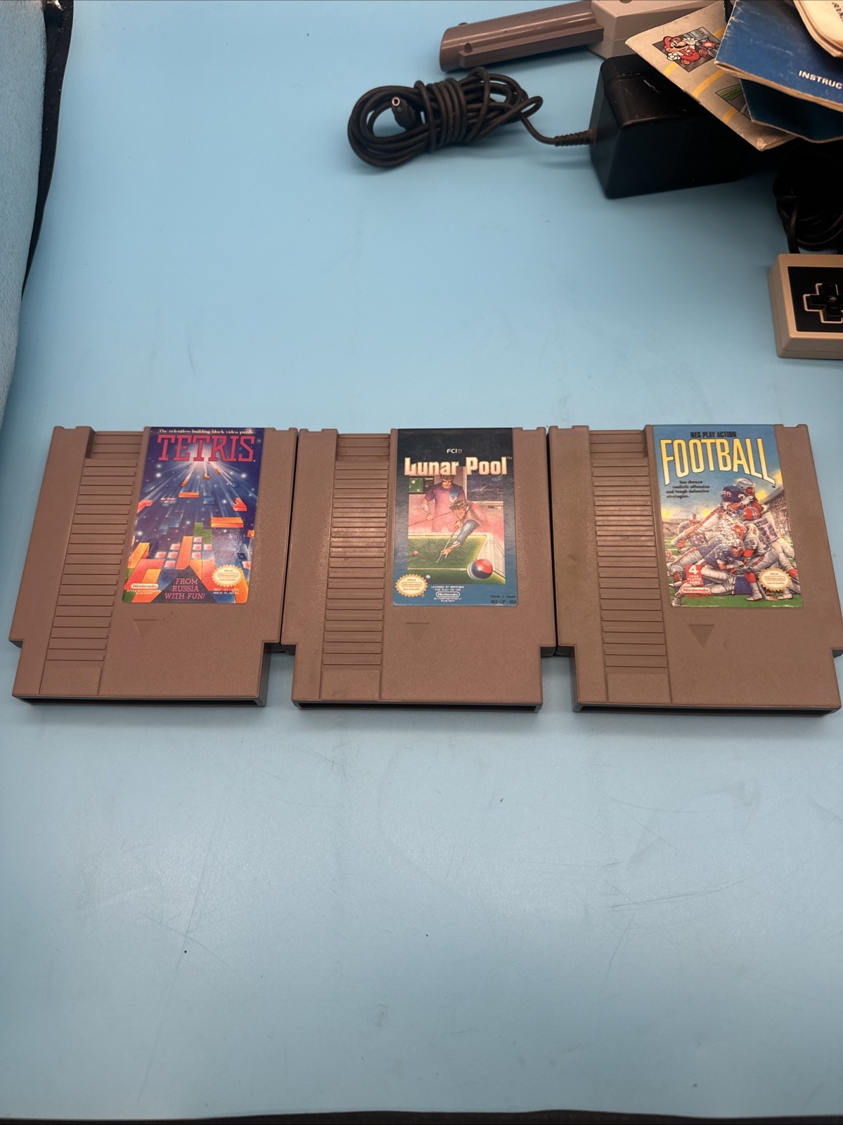 Nintendo NES Top Loader Console NES-101, OG Dog Bone Controller Mario 1 2 3 More