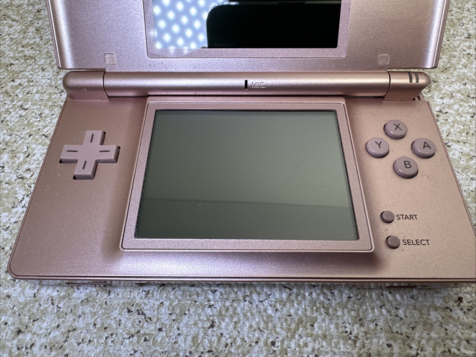 Nintendo DS Lite USG-001 Metallic Rose W/Charger, Stylus & 7 Games Tested/Works