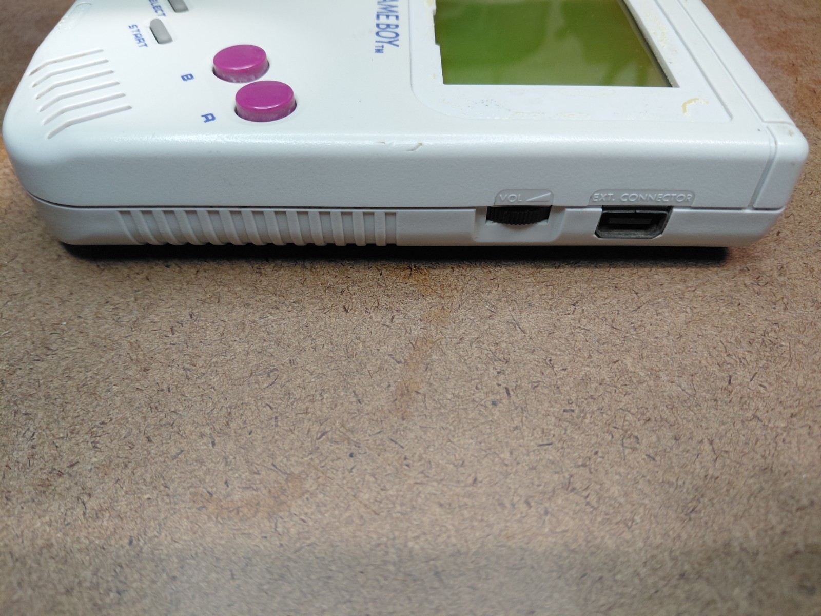 Nintendo Game Boy DMG-01 Handheld System Gray Region Free 1989 Headphone Jack.