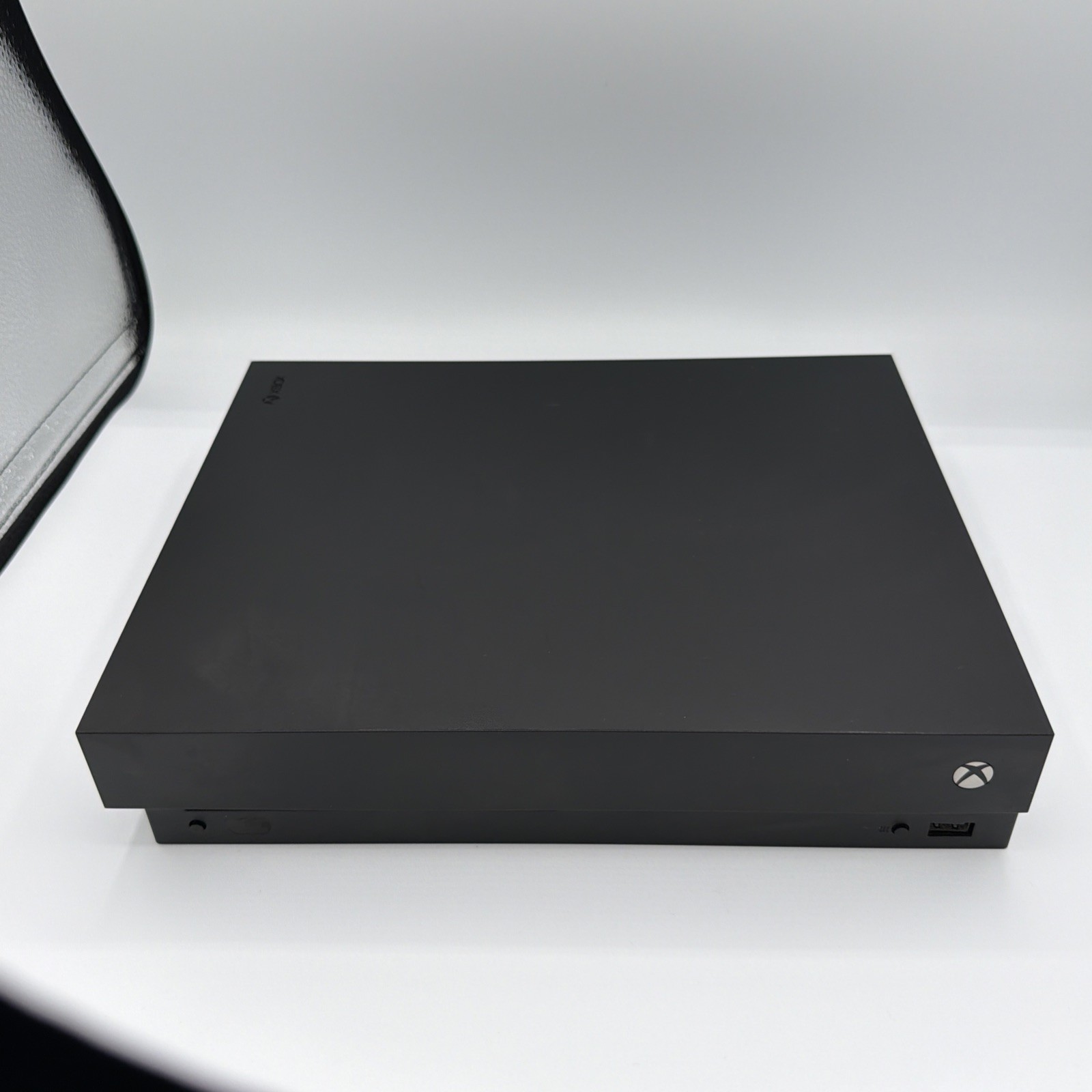Xbox One X 1TB Console Refurbished Bundle Aqua Shift Controller 7 Games COD RE
