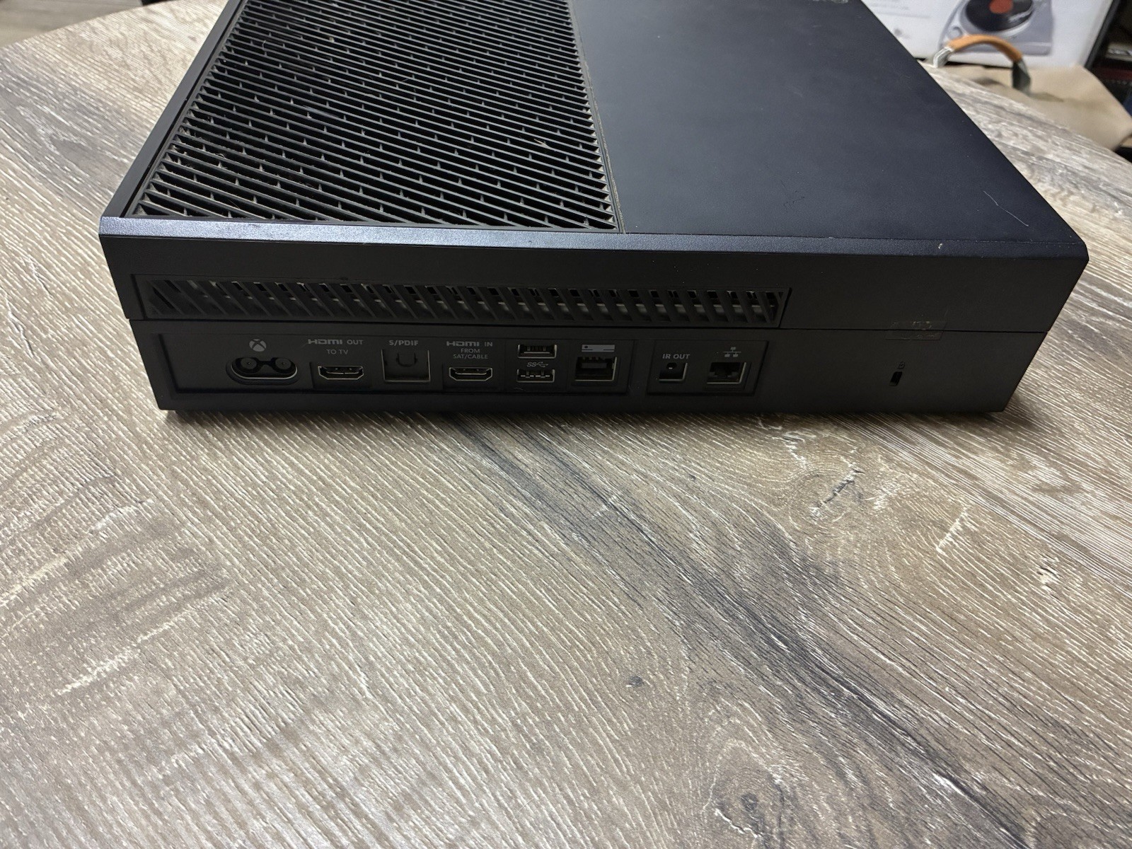 Microsoft Xbox One 500GB Console – Black UNTESTED