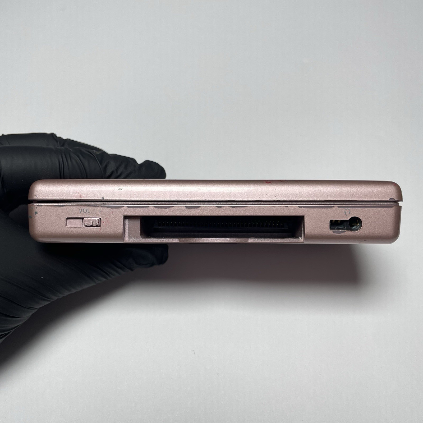 Nintendo DS Lite – Metallic Rose – Parts/Repair – PLEASE READ