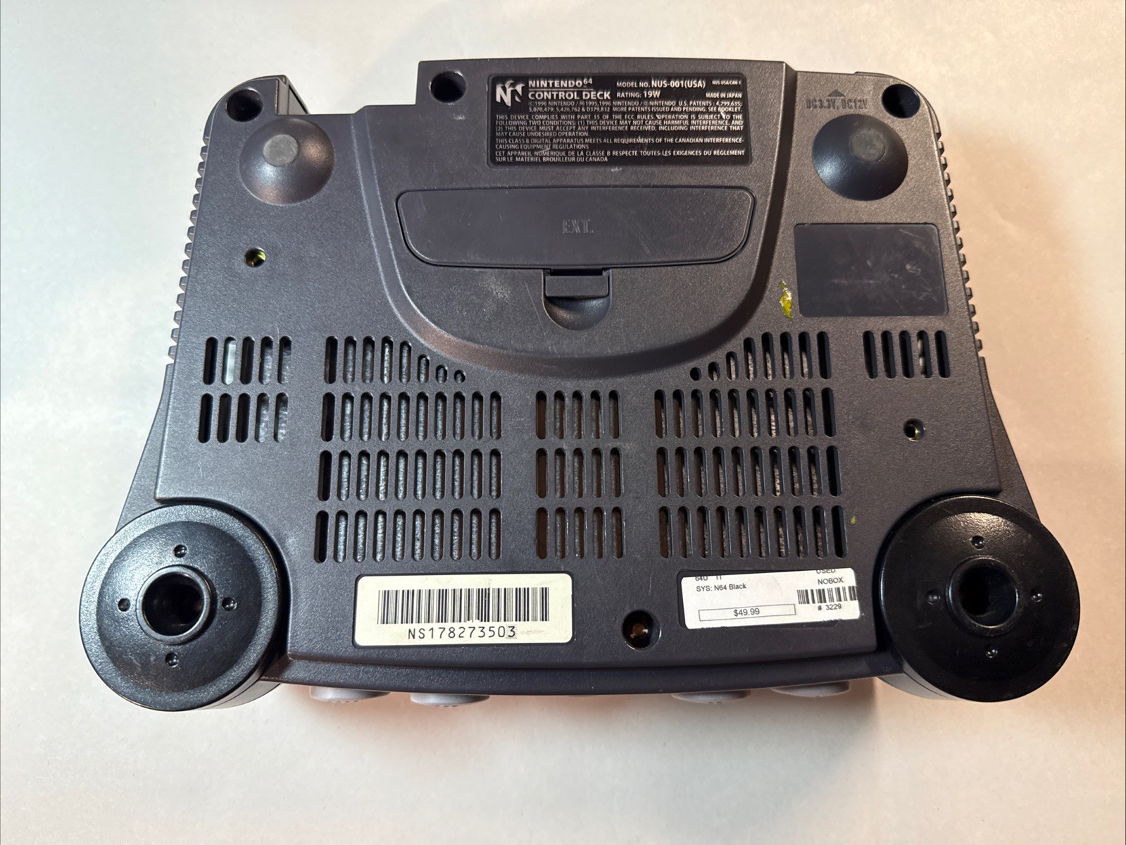 Nintendo 64 N64 Video Game Console Control Deck Only NUS-001 For Parts