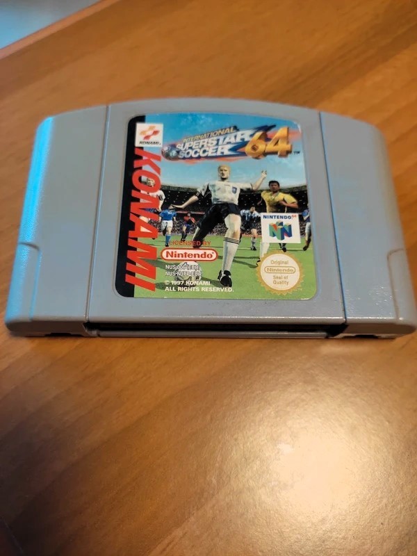 Nintendo 64 Funtastic Smoke, Clear Black PAL EUr Complete with Manuals *RARE*