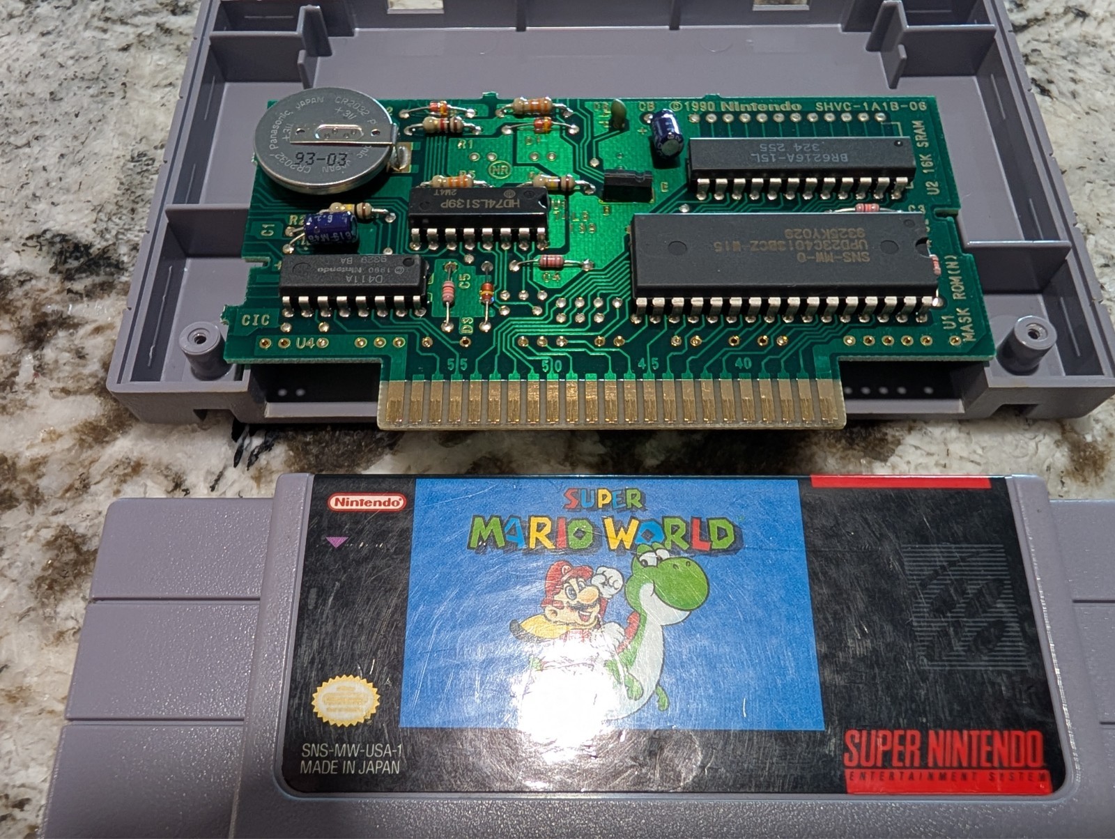 Super Nintendo SNES 1CHIP-01 Console, SMW Game, Controller, OEM AC/AV Bundle