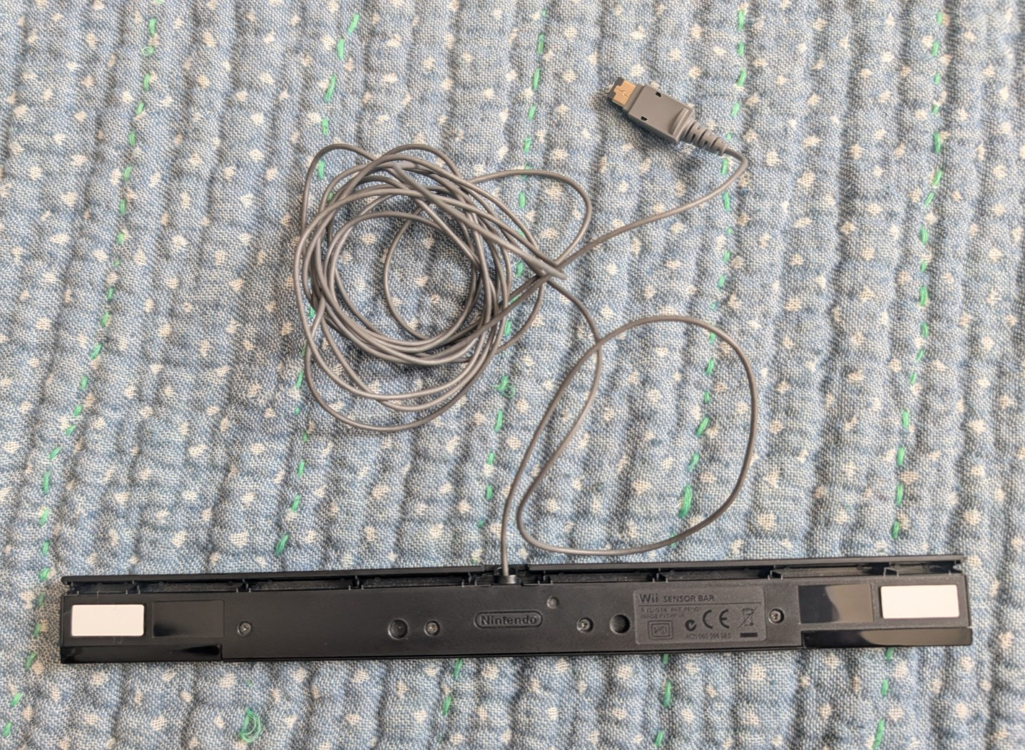 Nintendo Wii U Black Console Bundle w/ Game Pad 32GB – Broken / For Parts Repair