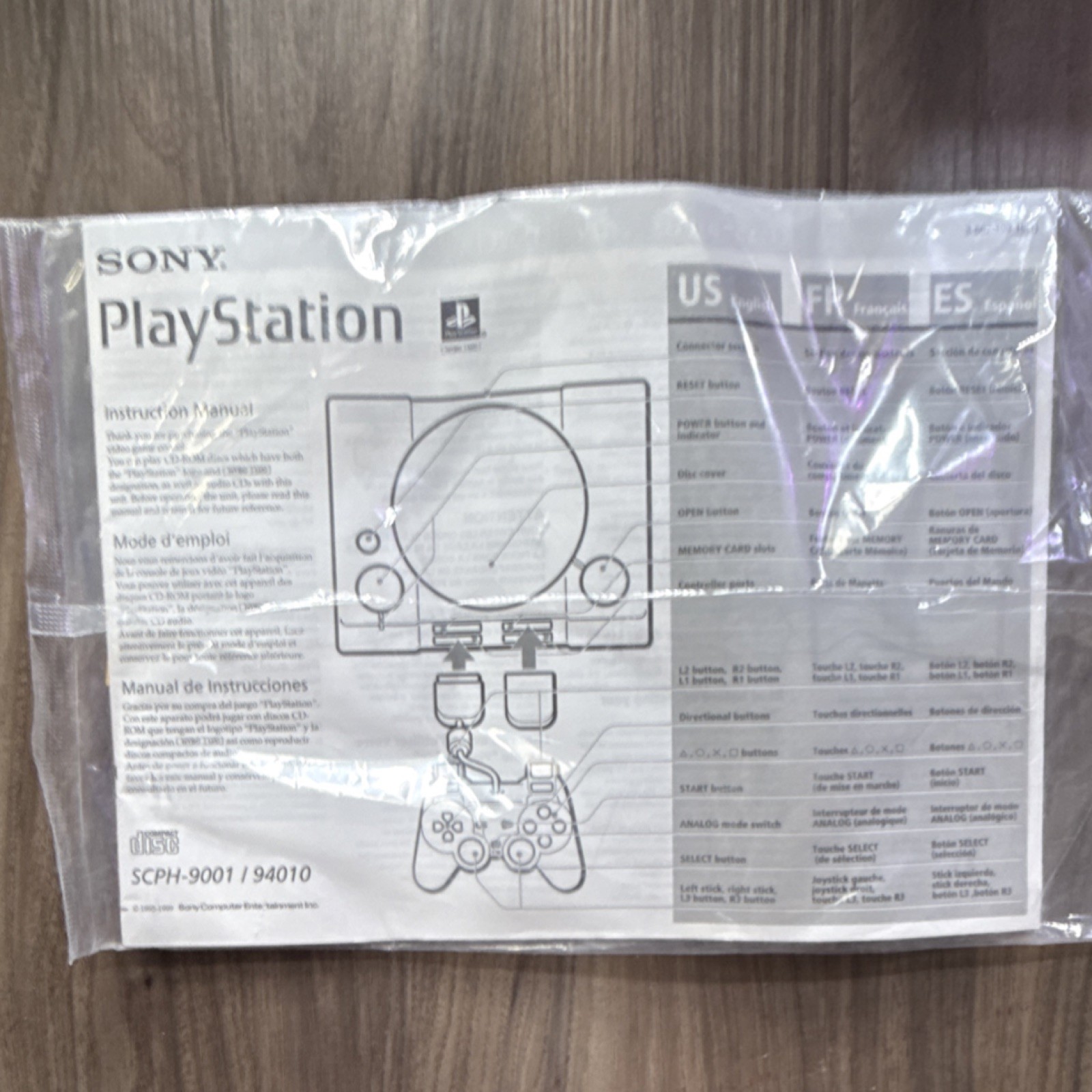 Sony PlayStation DualShock SCPH-9001 Console w/ Final Fantasy VIII, Original Box
