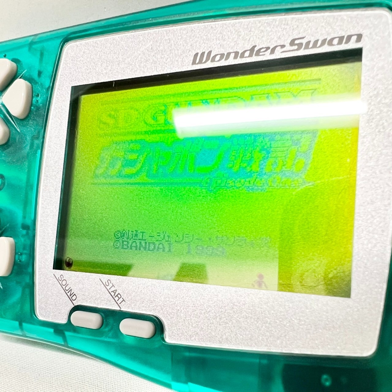 WS — Wonder Swan Console Skeleton Green — WonderSwan, Japan. 192