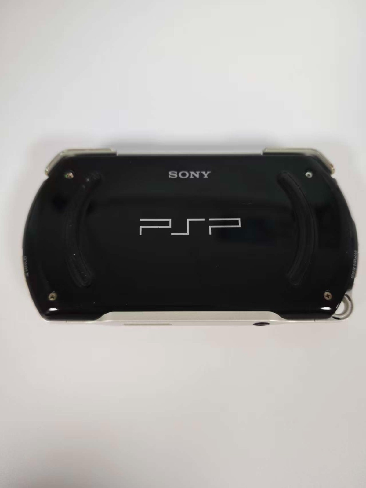 BLACK / Sony PSP Go console 16GB Great Appearance – Tested 100% Working