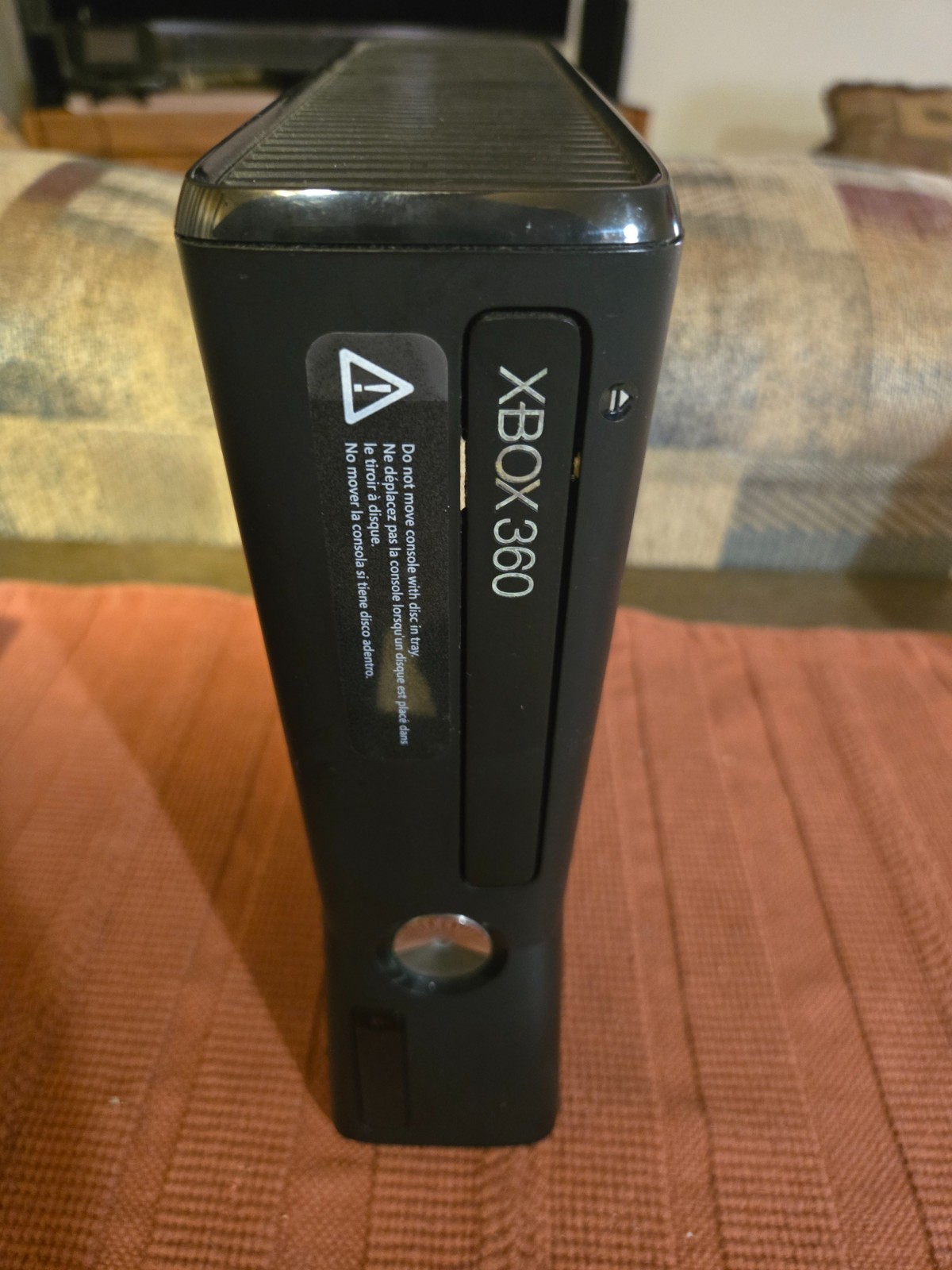 Microsoft Xbox 360 S Gaming Console + OEM Controller + Cables -Fully TESTED-