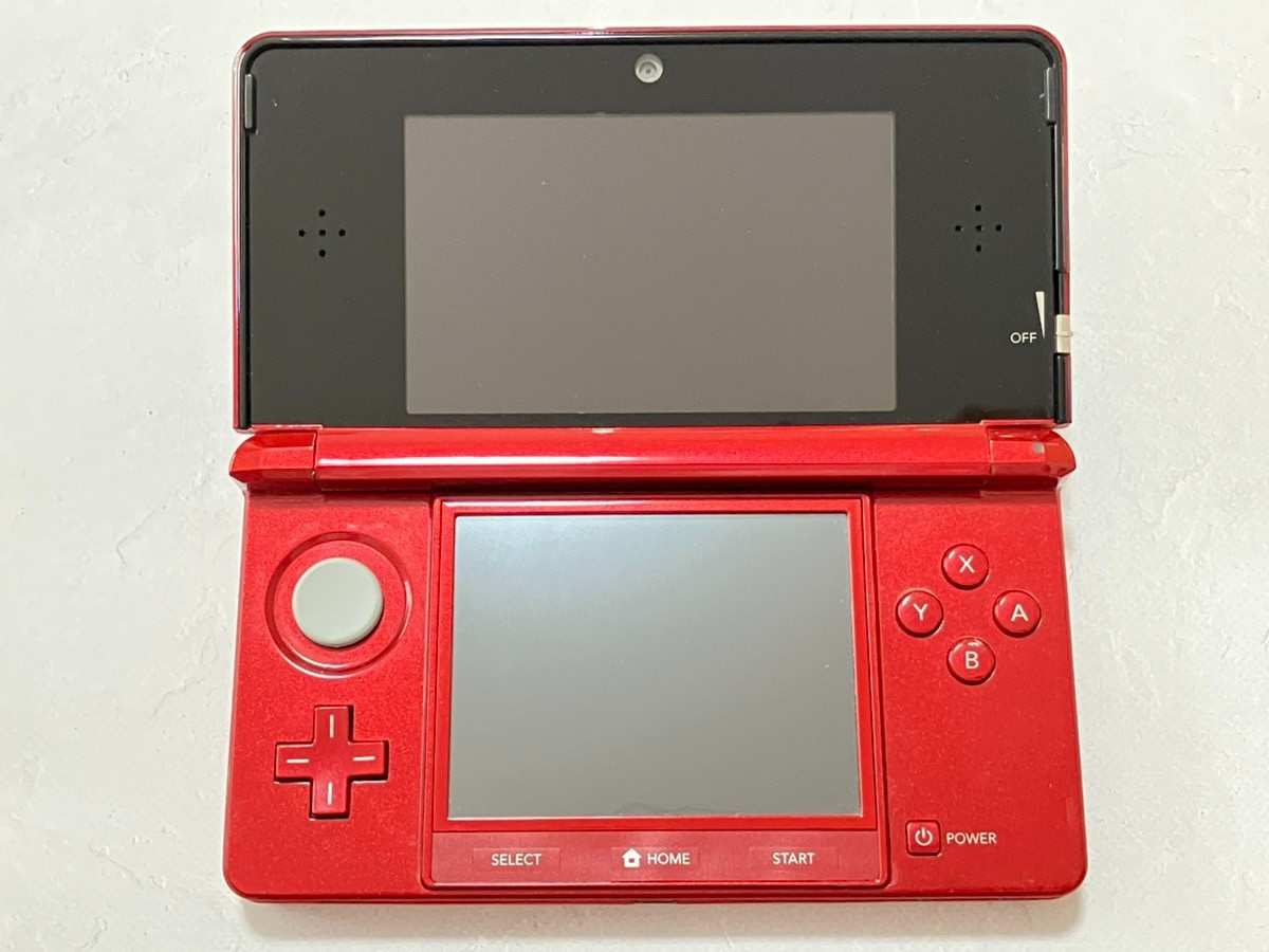 Nintendo 3DS Select Color Console region free / Charger SD card from US