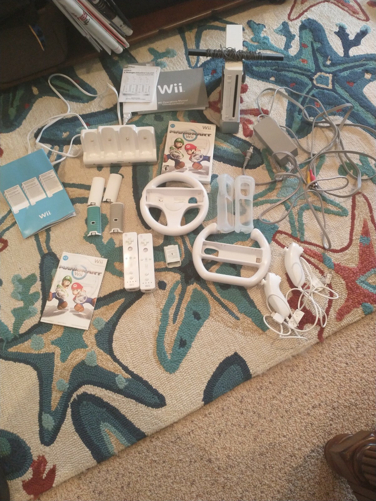 Nintendo Wii Mario Kart Pack White Console (NTSC-U/C (US/CA))