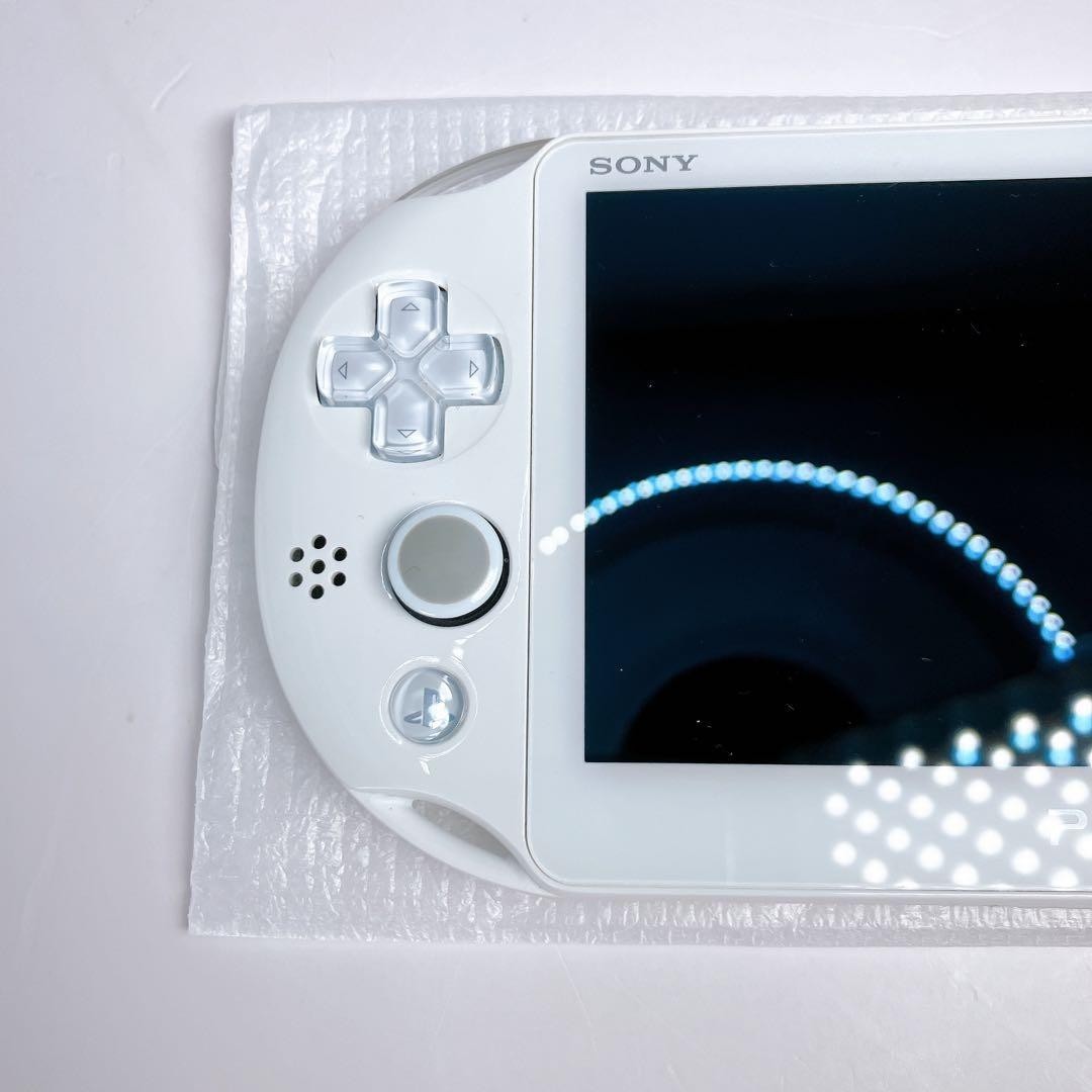Excellent SONY PS Vita PCH-2000 Console White w/charger
