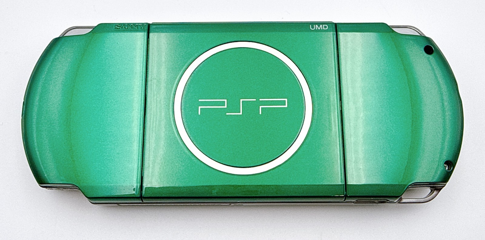 Sony PSP-3000 PSP 3000 Console Green Color Region free w/pouch, 8GB – Excellent