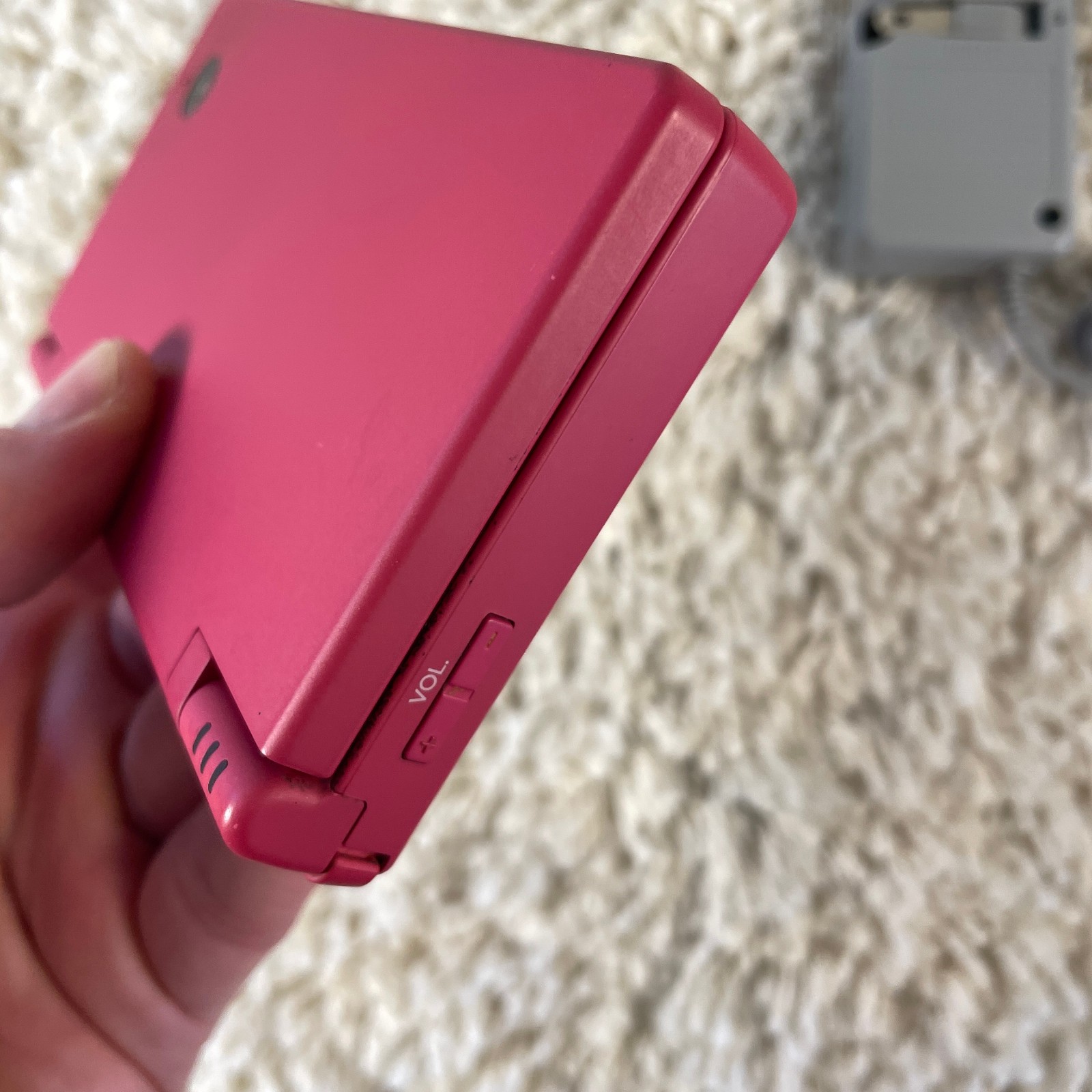 Nintendo DSi Hot Pink Handheld Console System TWL-001 Tested